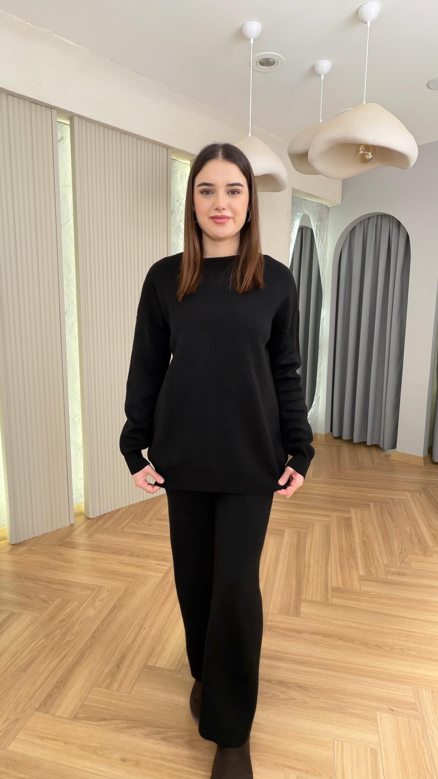 Siyah Riaba Triko Takım
