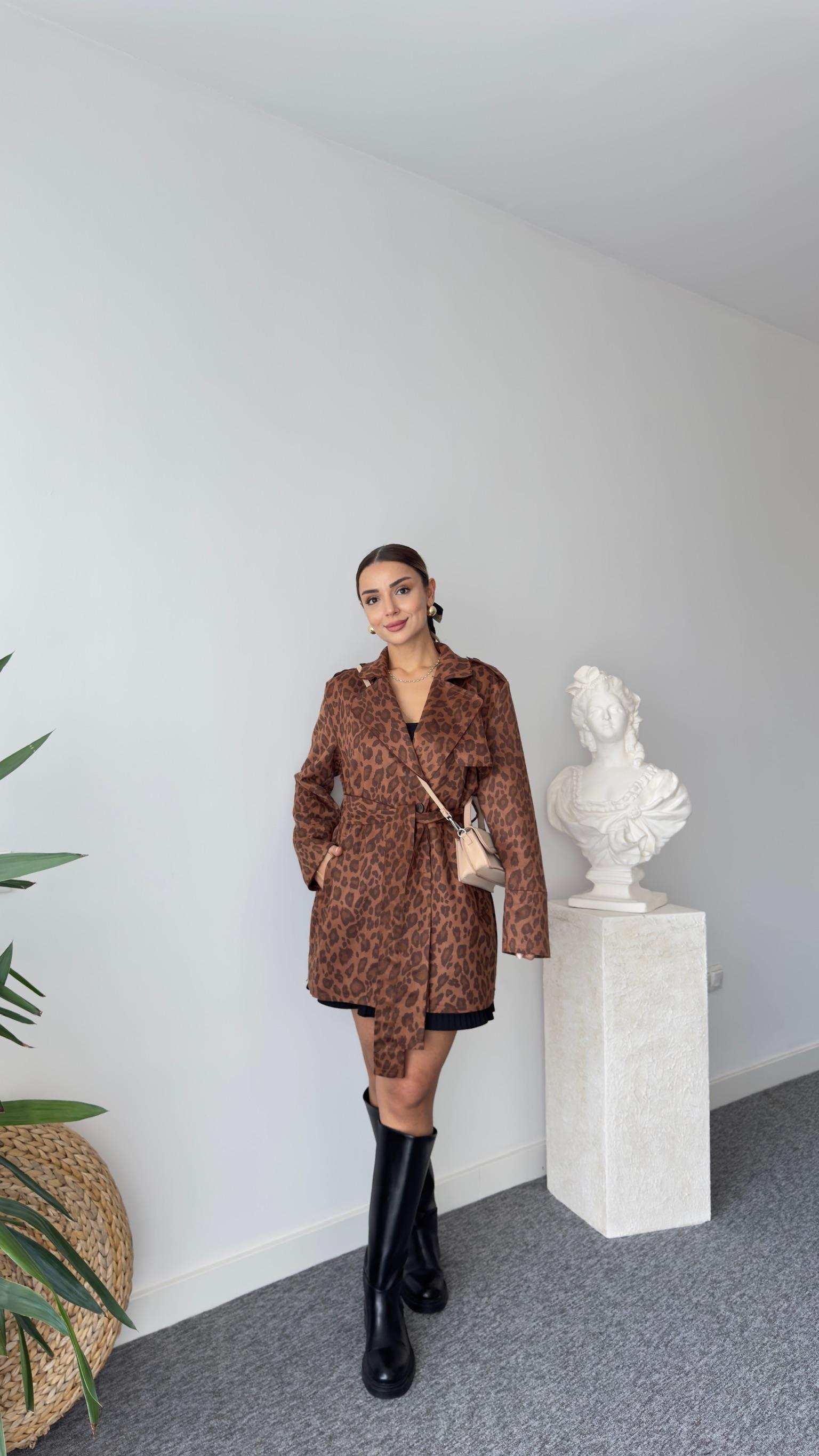 Kahve Zra Model Kuşaklı Leopar Ceket