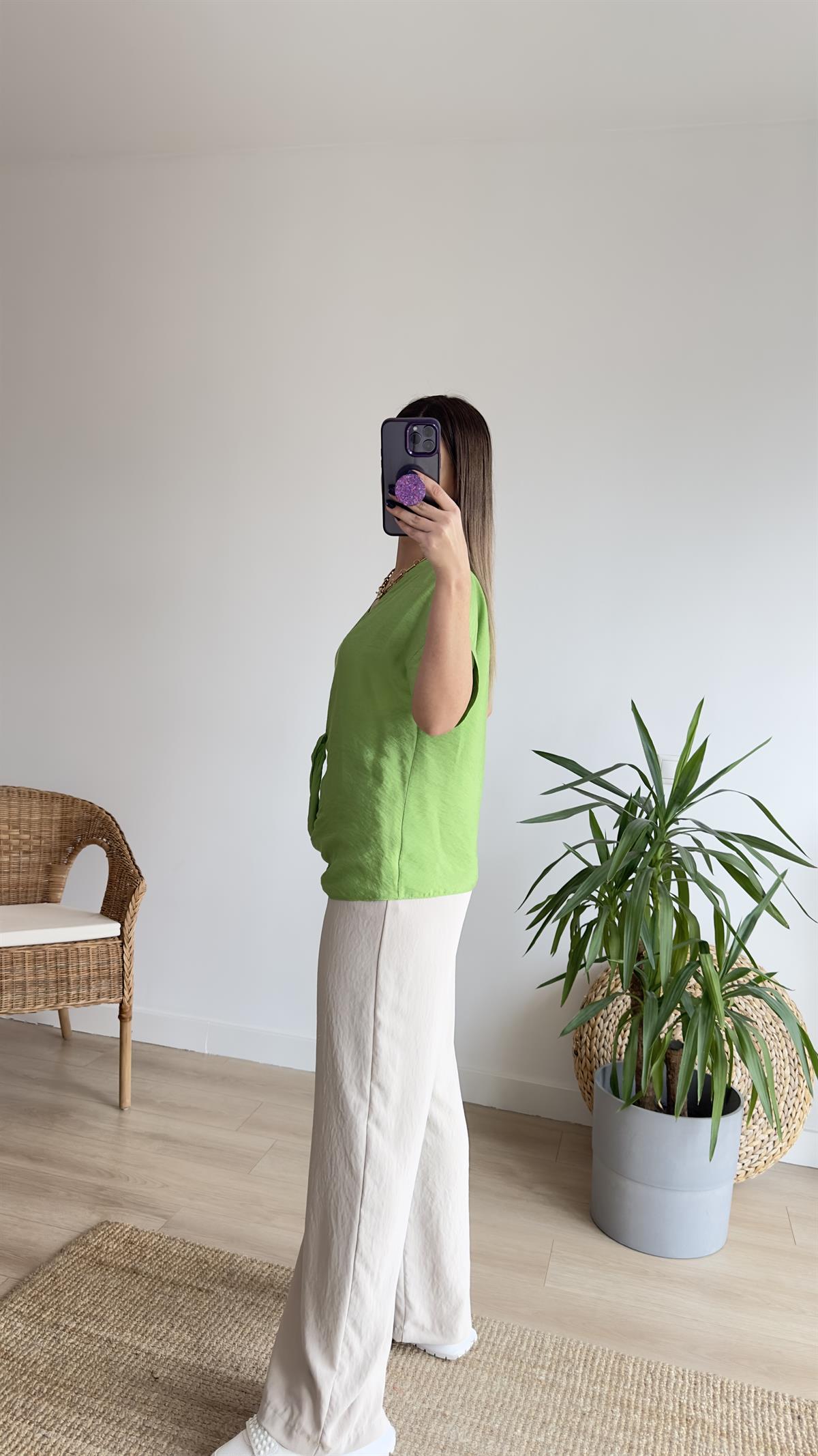 Önü Bağlamalı Yeşil Bluz