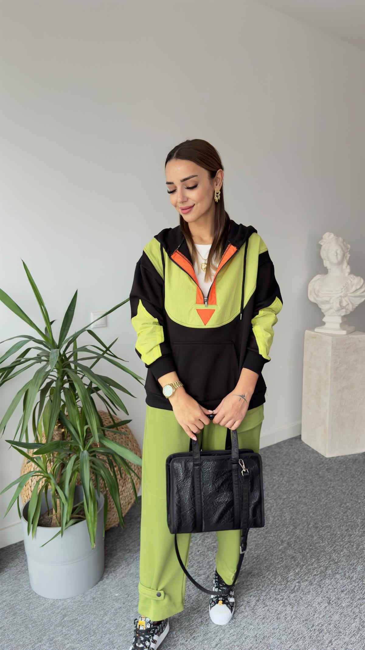 Flat Yarım Fermuar Yeşil Detay Sweat