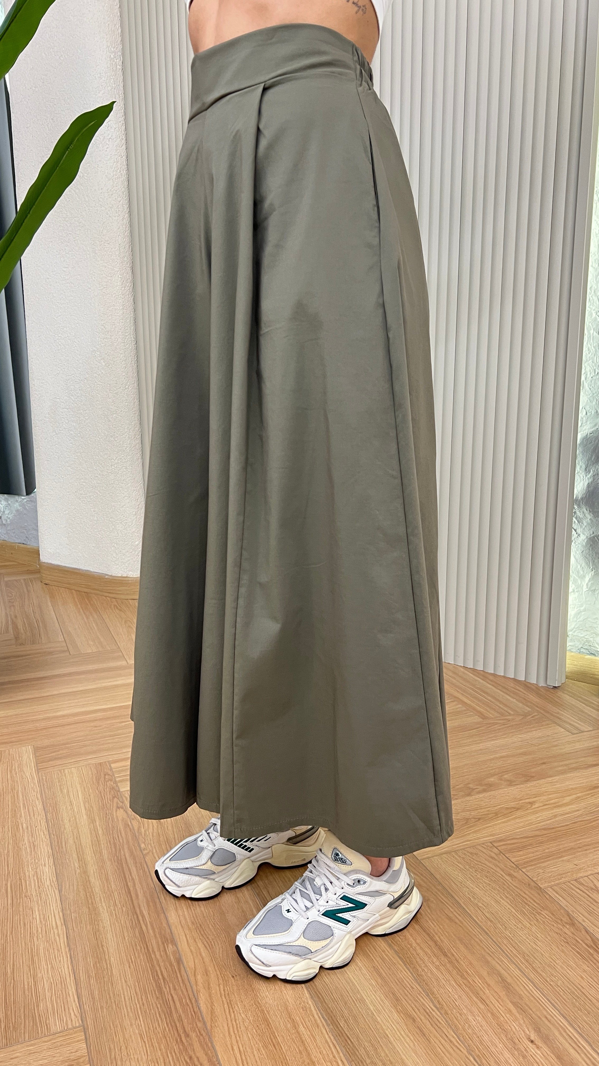 Haki Maika Etek Görünümlü Pantolon