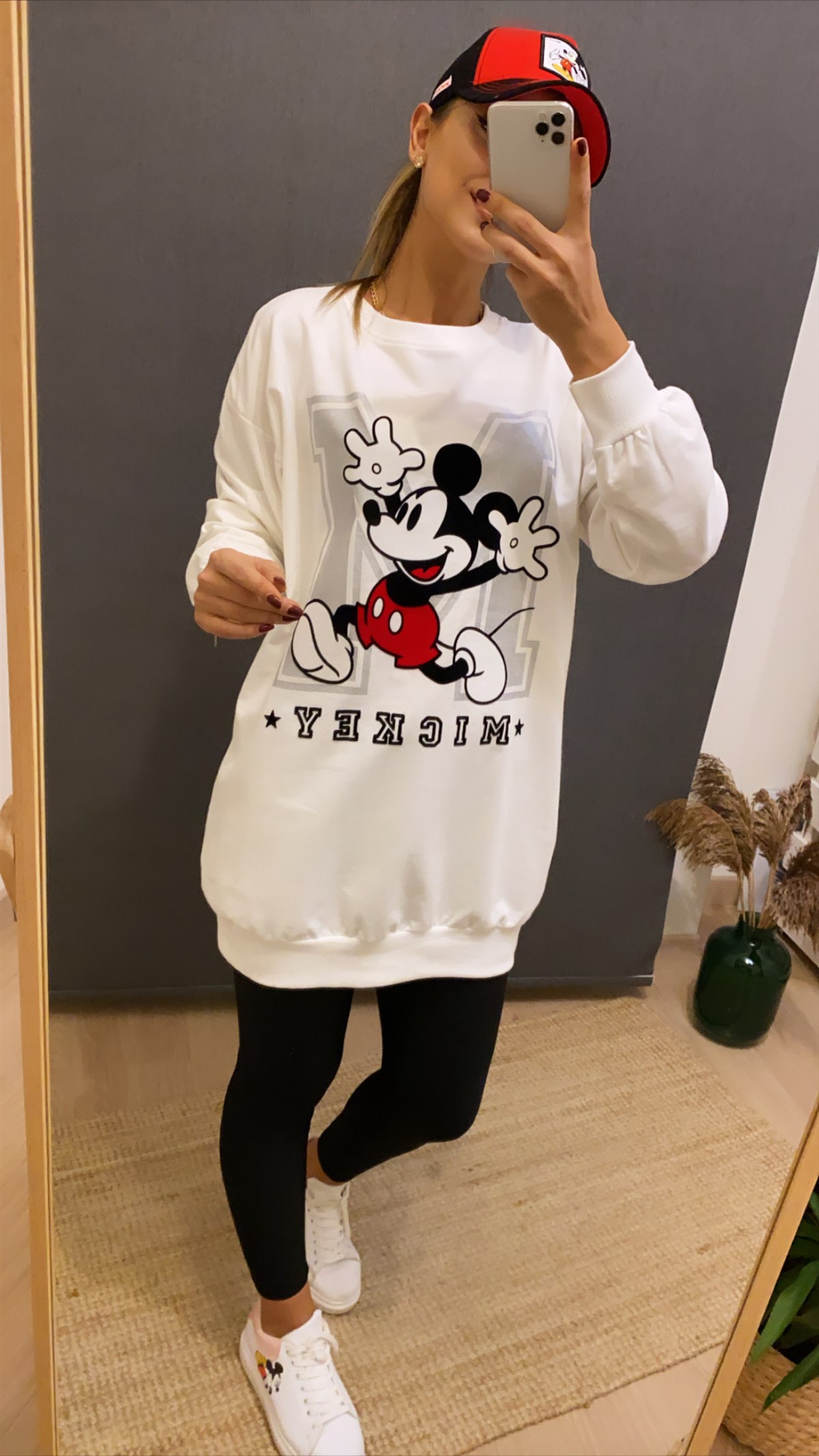 Flok Baskı Ekru Mickey Tunik