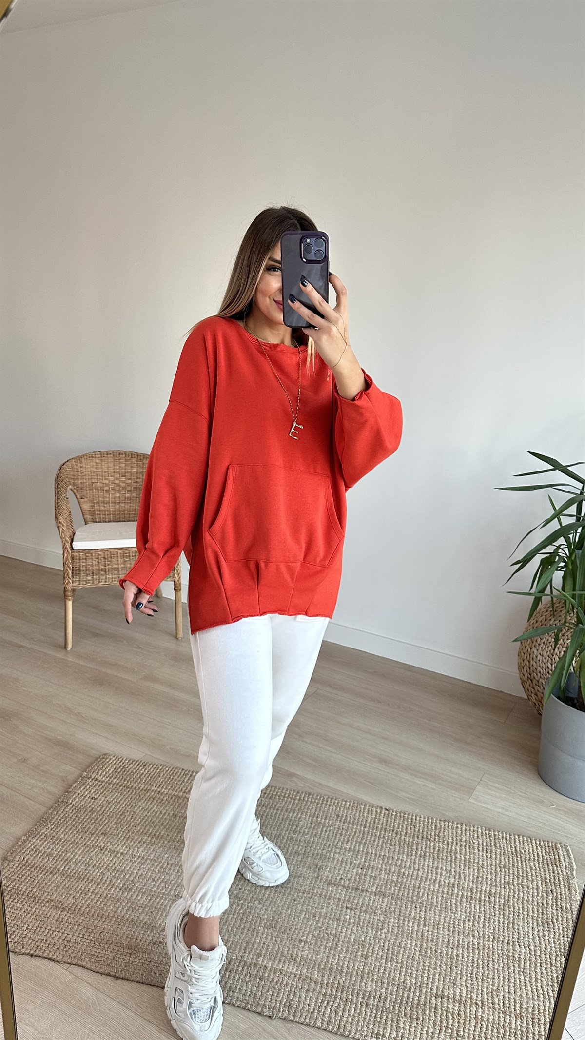 Pileli Yanları Yırtmaçlı Turuncu Sweat