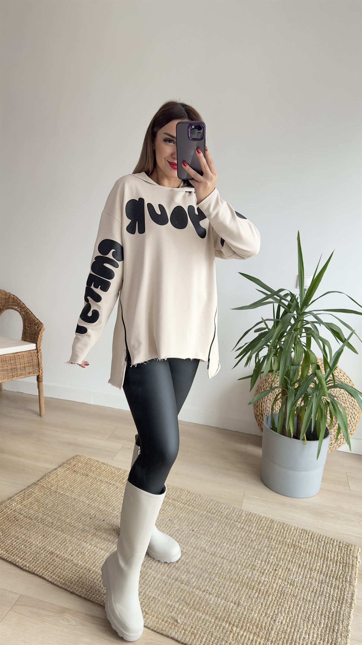 Yazı Ve Fermuar Detaylı Krem Sweat