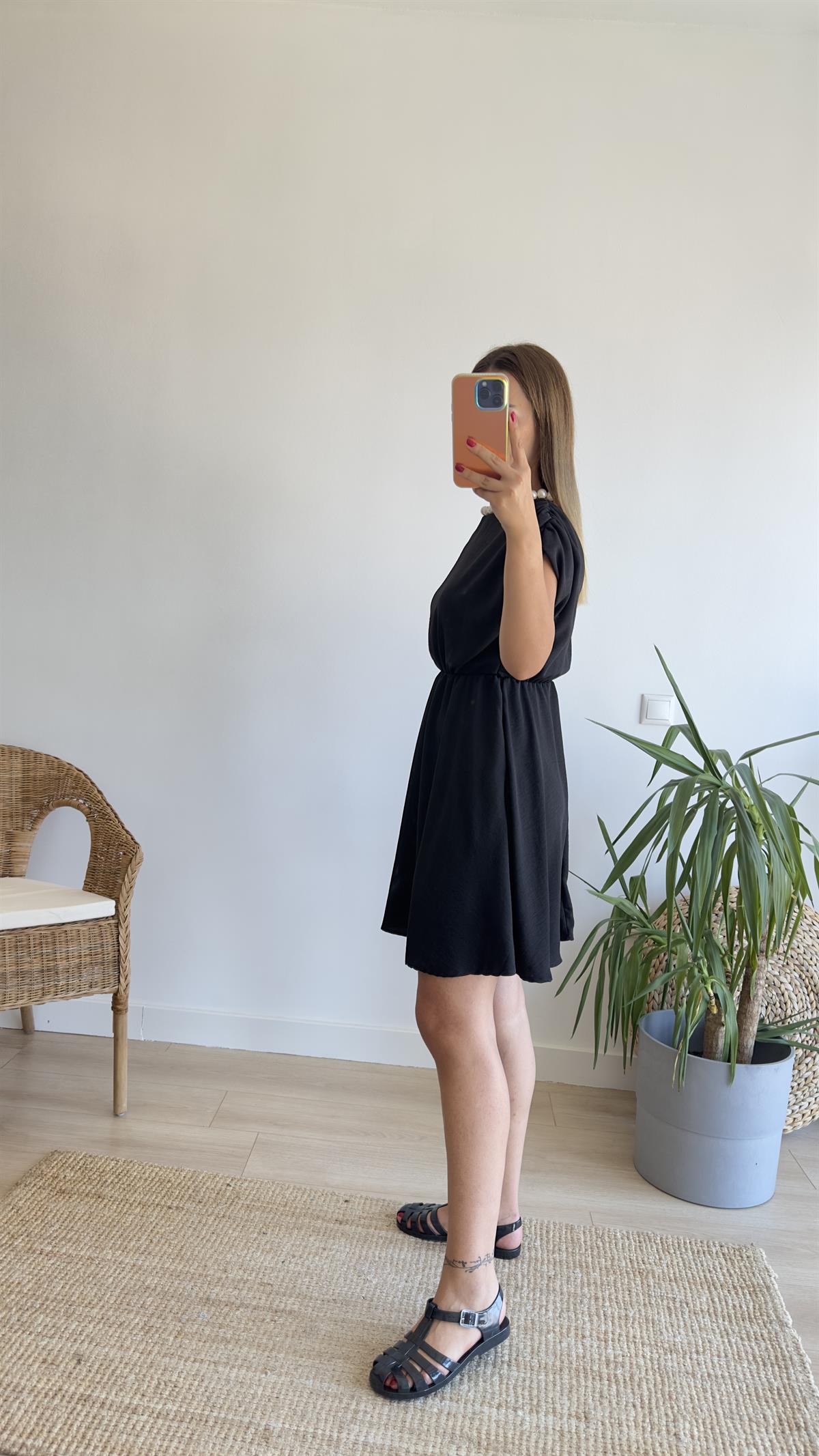 Coy Bel Büzgülü Siyah Basic Elbise 