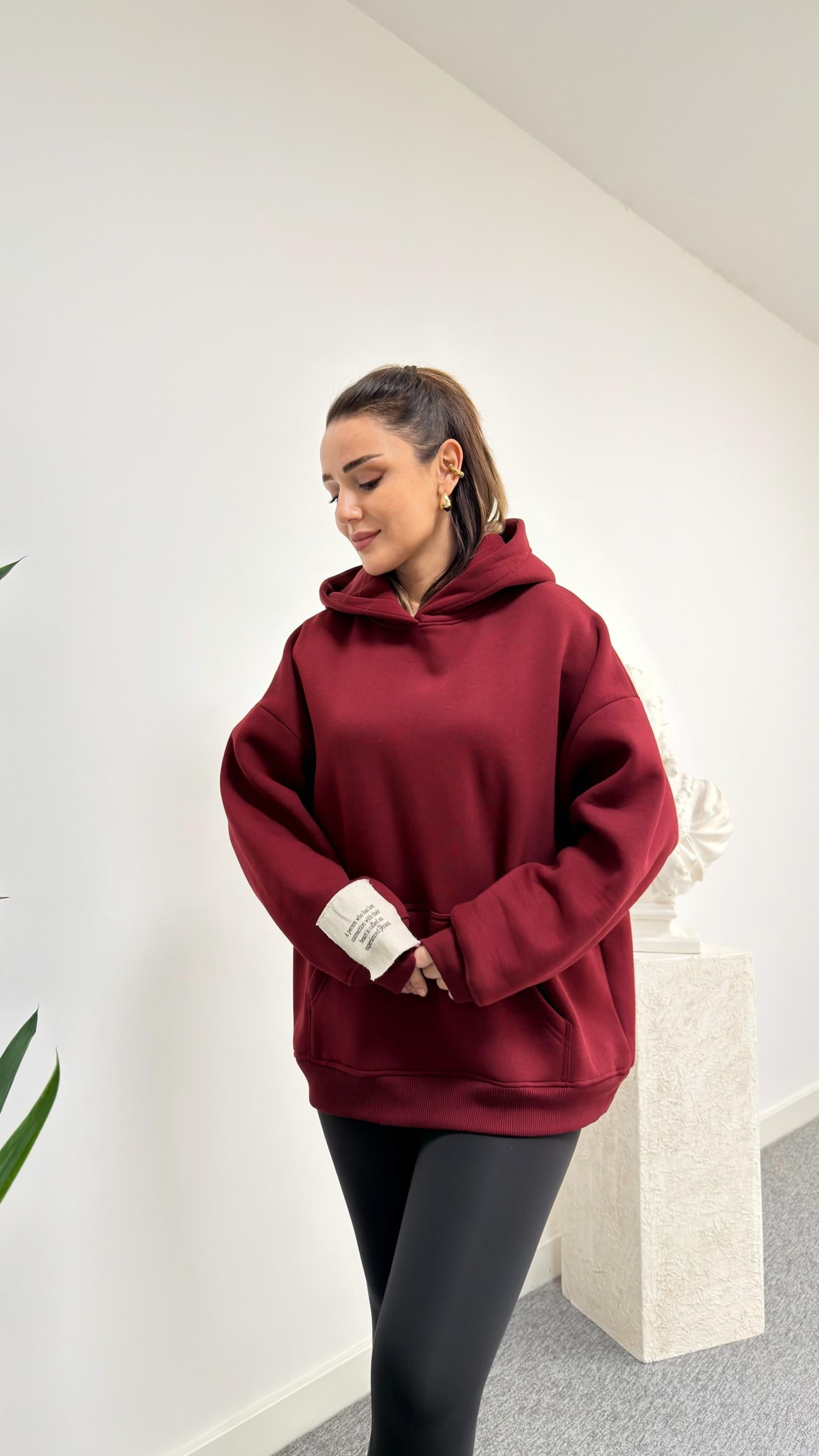 Bordo Kolu Etiket Detaylı Sweatshirt