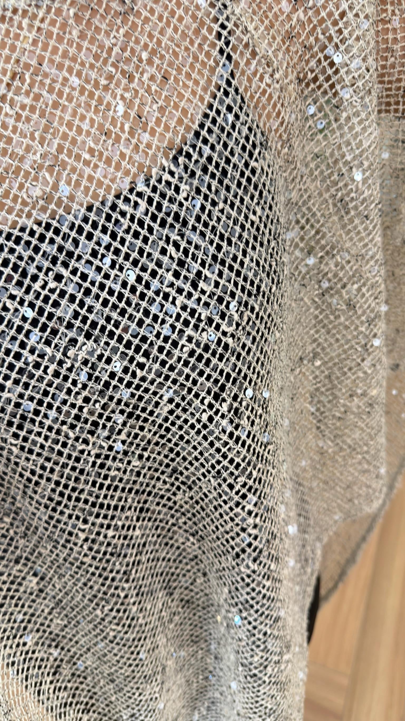 Atlet Detaylı Parıltılı Pelerin Bluz