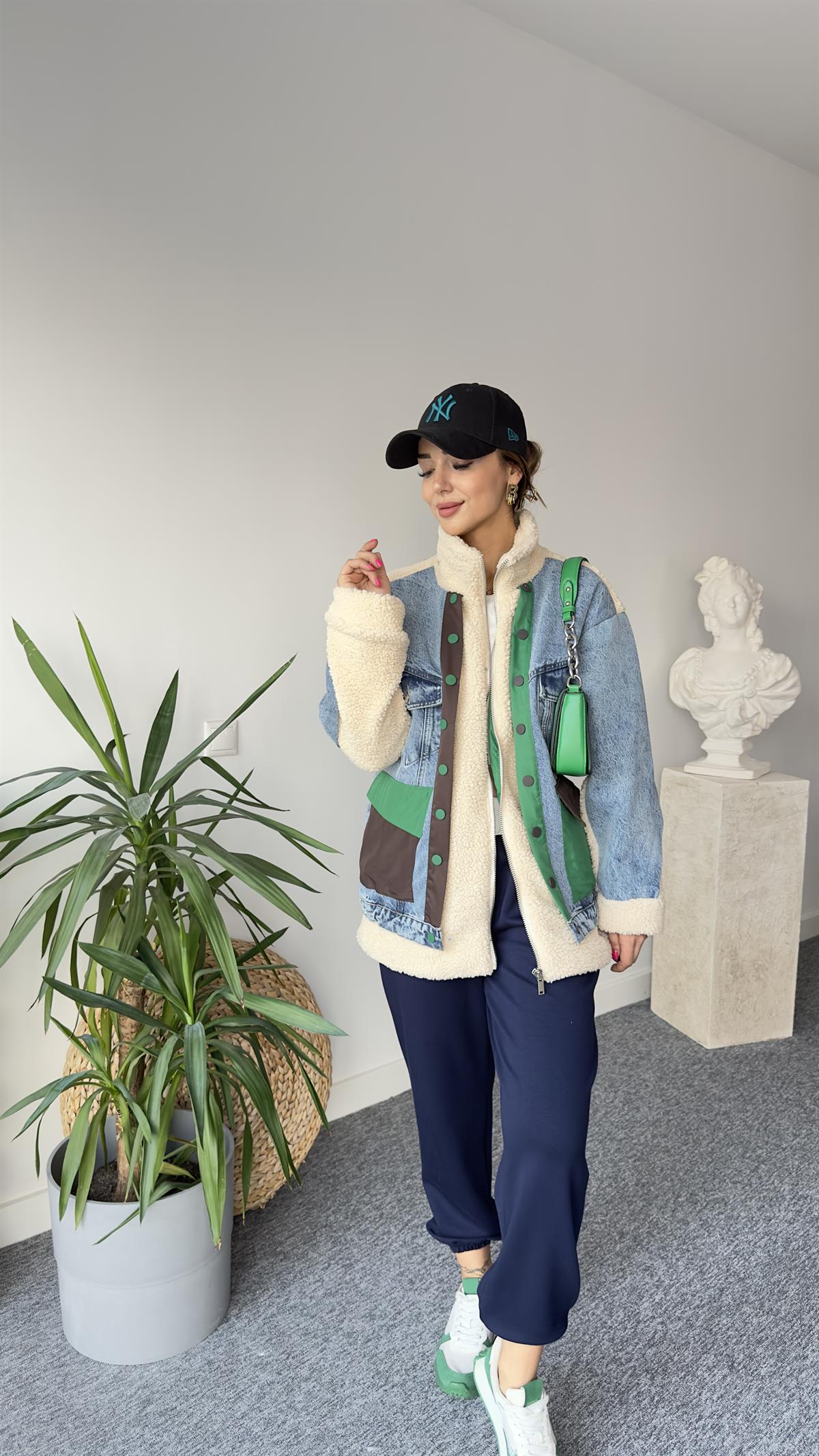Denim Mix Yeşil Detay Peluş Mont