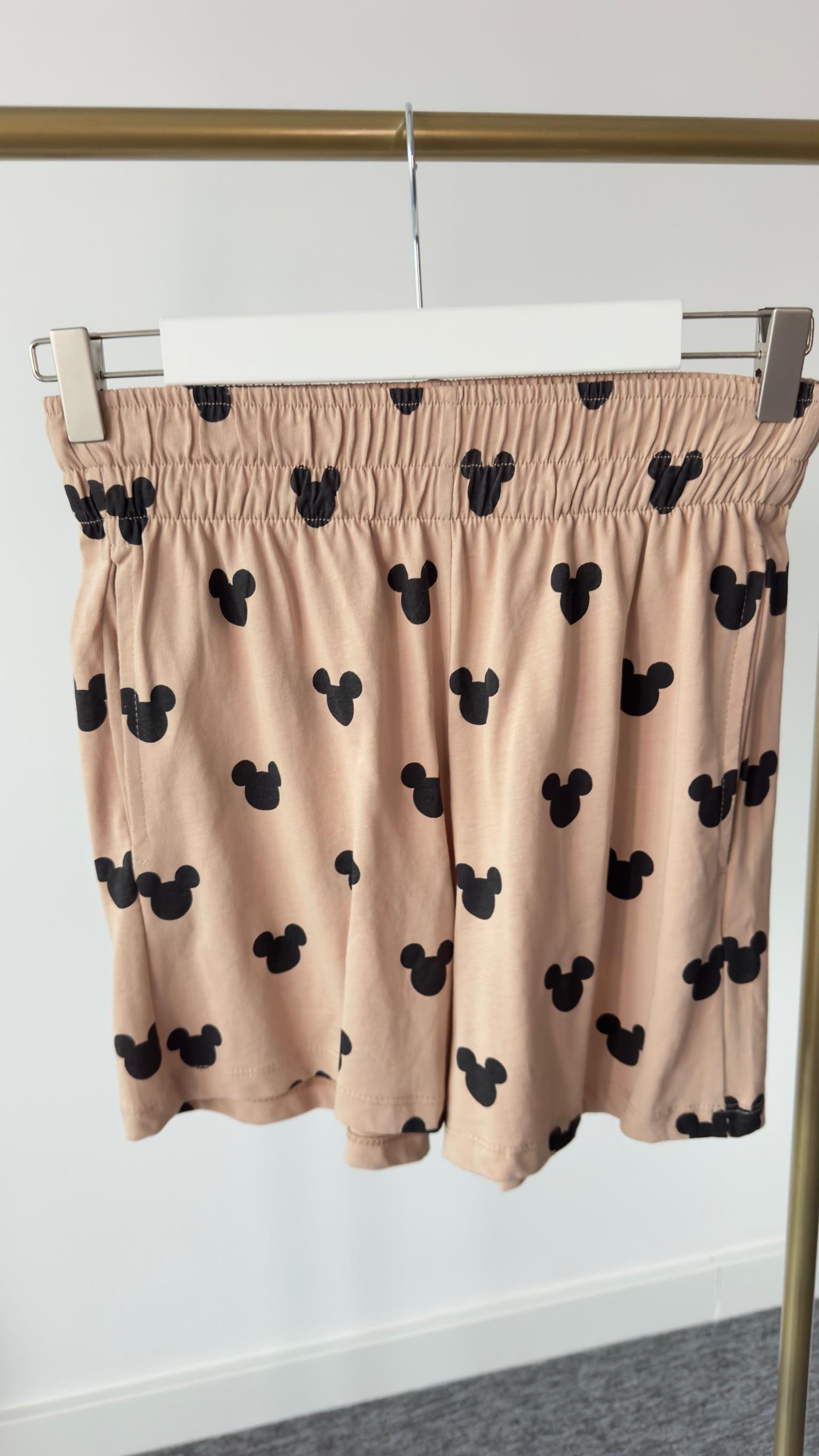 Mickey Baskılı Krem Şortlu Takım