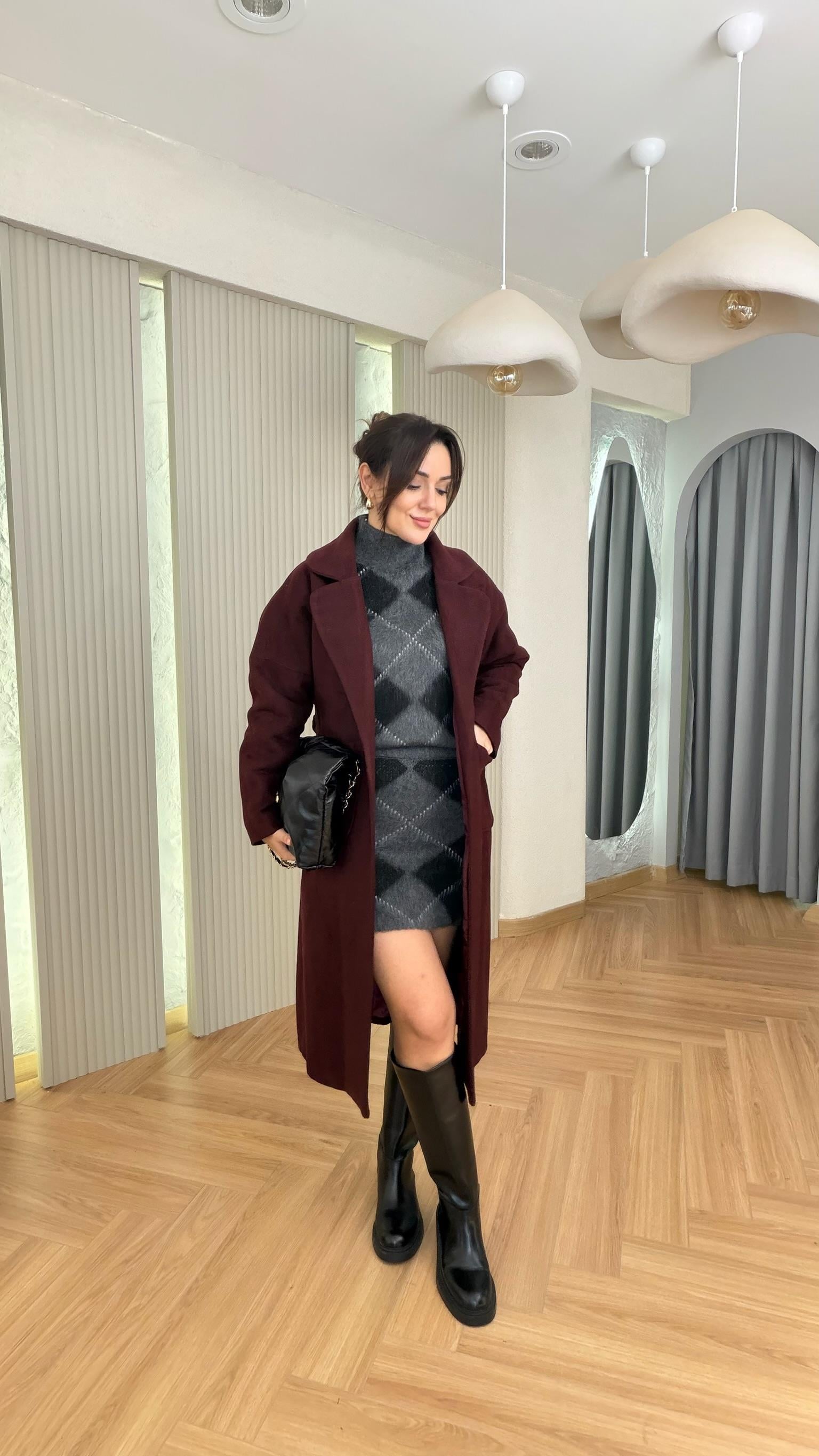 Bordo Liche Kuşaklı Kaşe Kaban