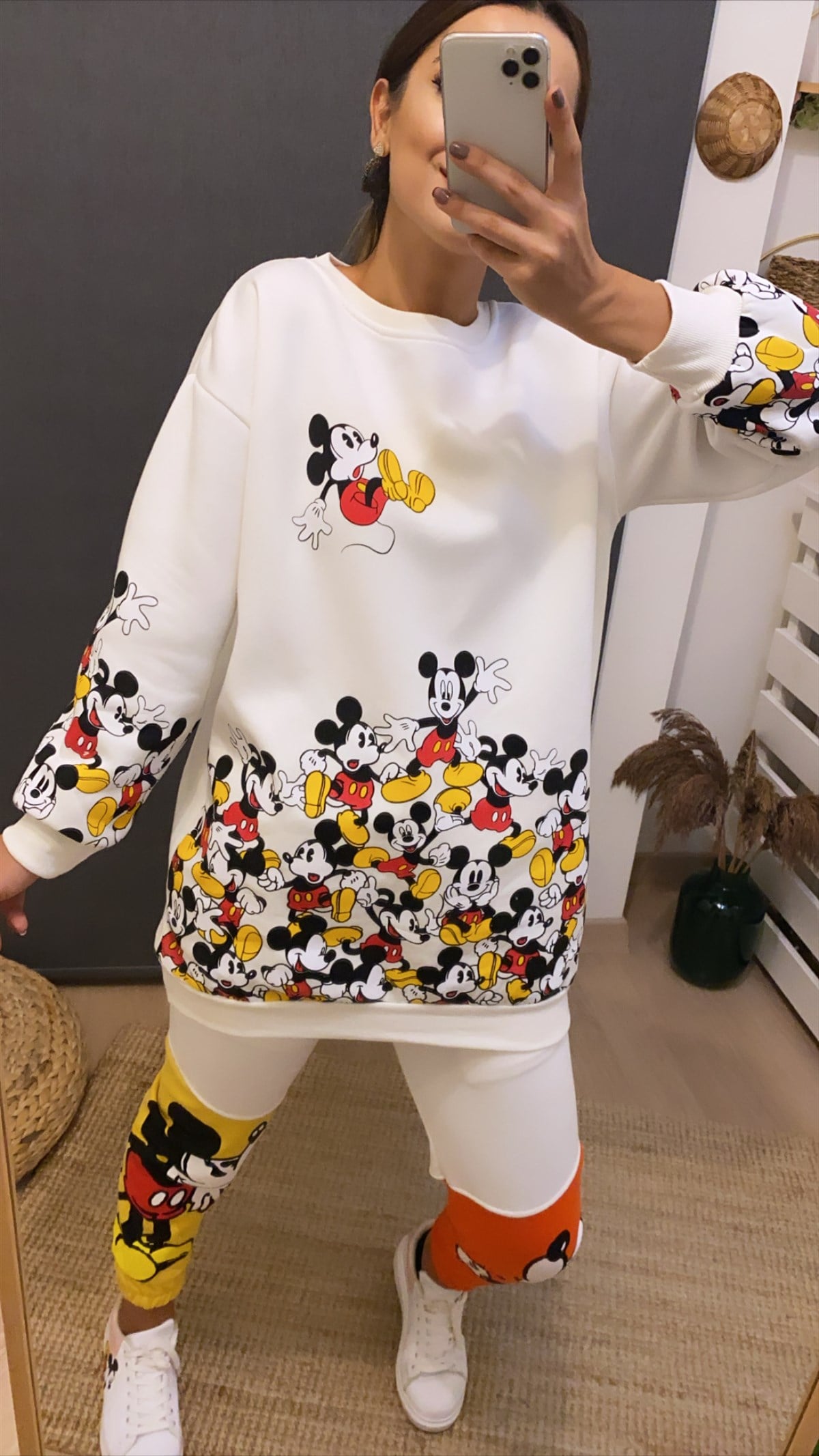 Şardonlu Beyaz Mickey Tunik