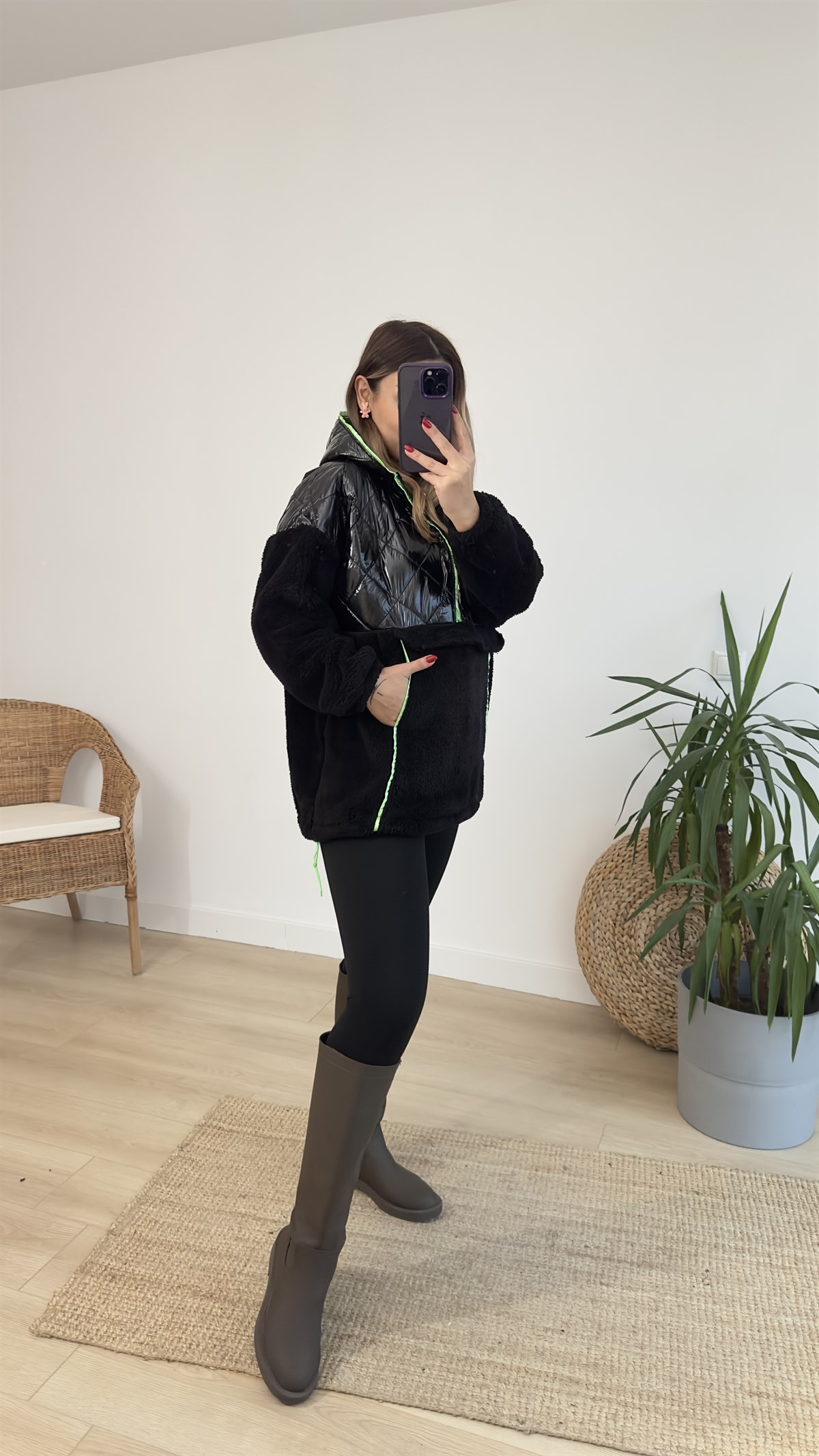 Yeşil Kapitone Detaylı Peluş Sweat