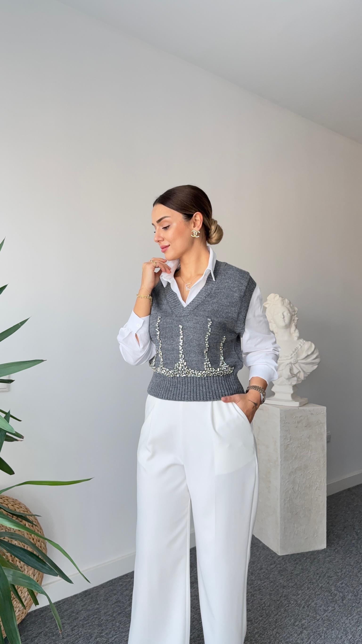 İpkyl Model Taşlı Süveter Detay Gömlek 