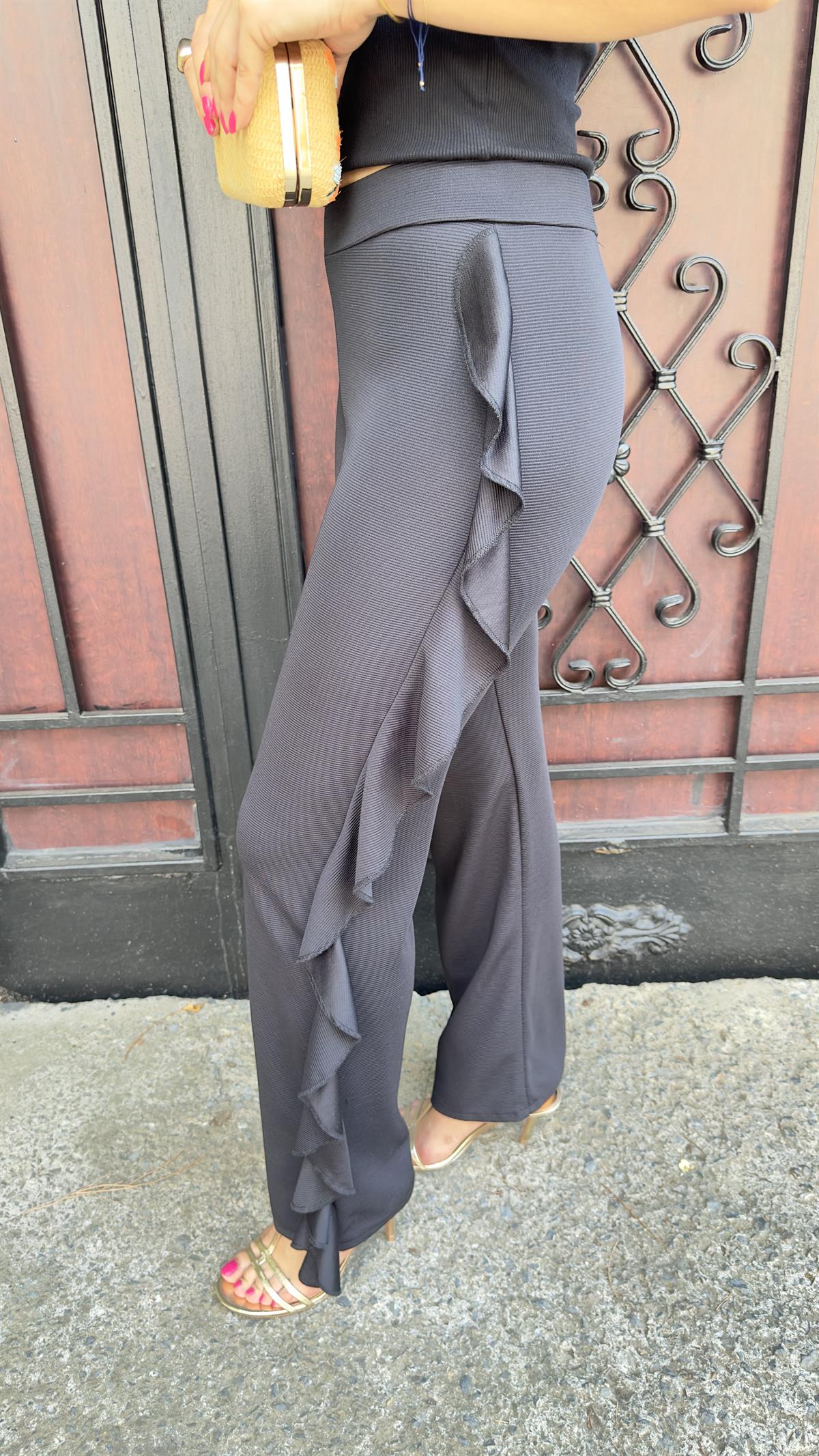 Yanı Fırfırlı Pantolon