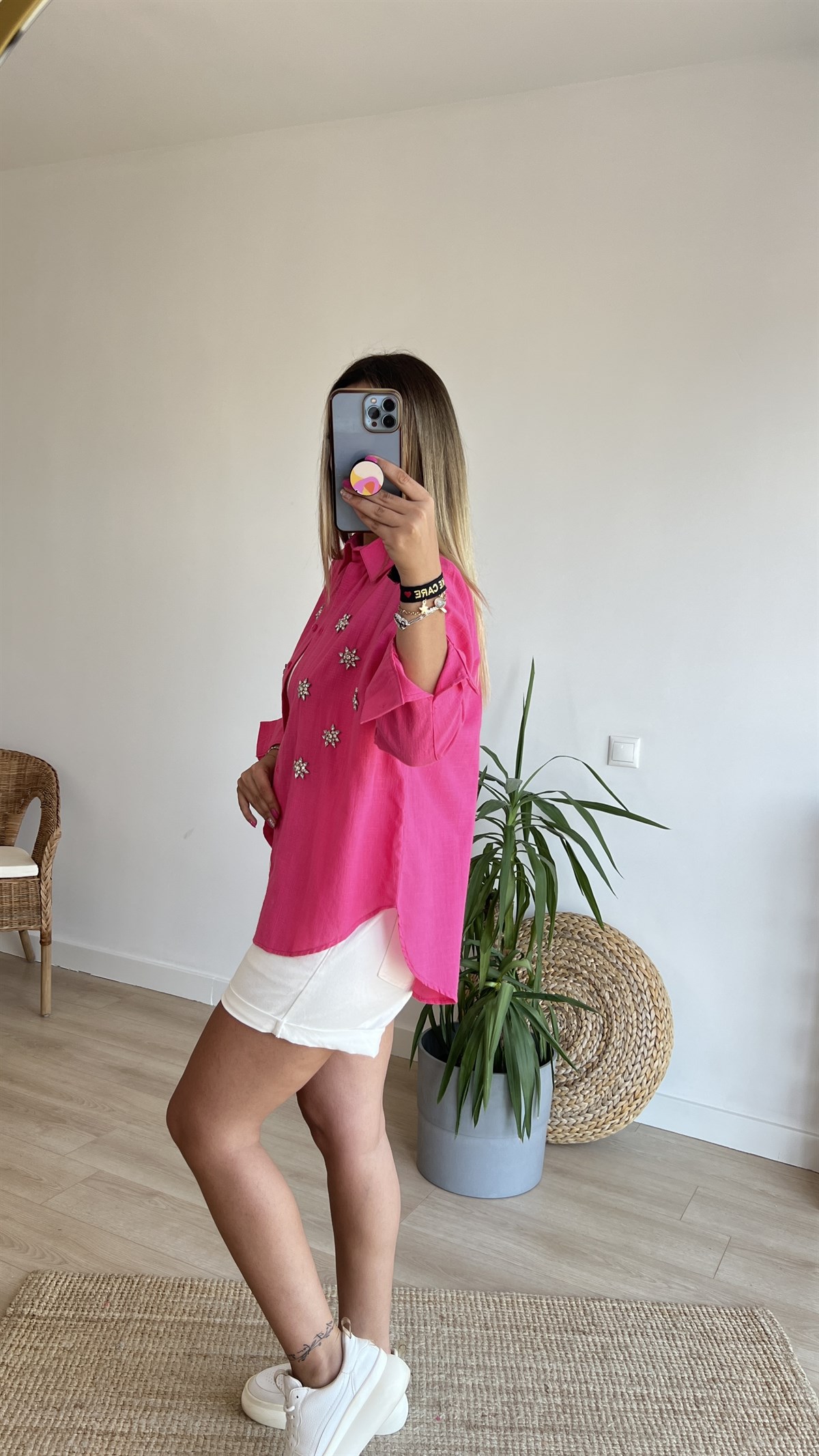Taş İşleme Detaylı Pembe Keten Gömlek