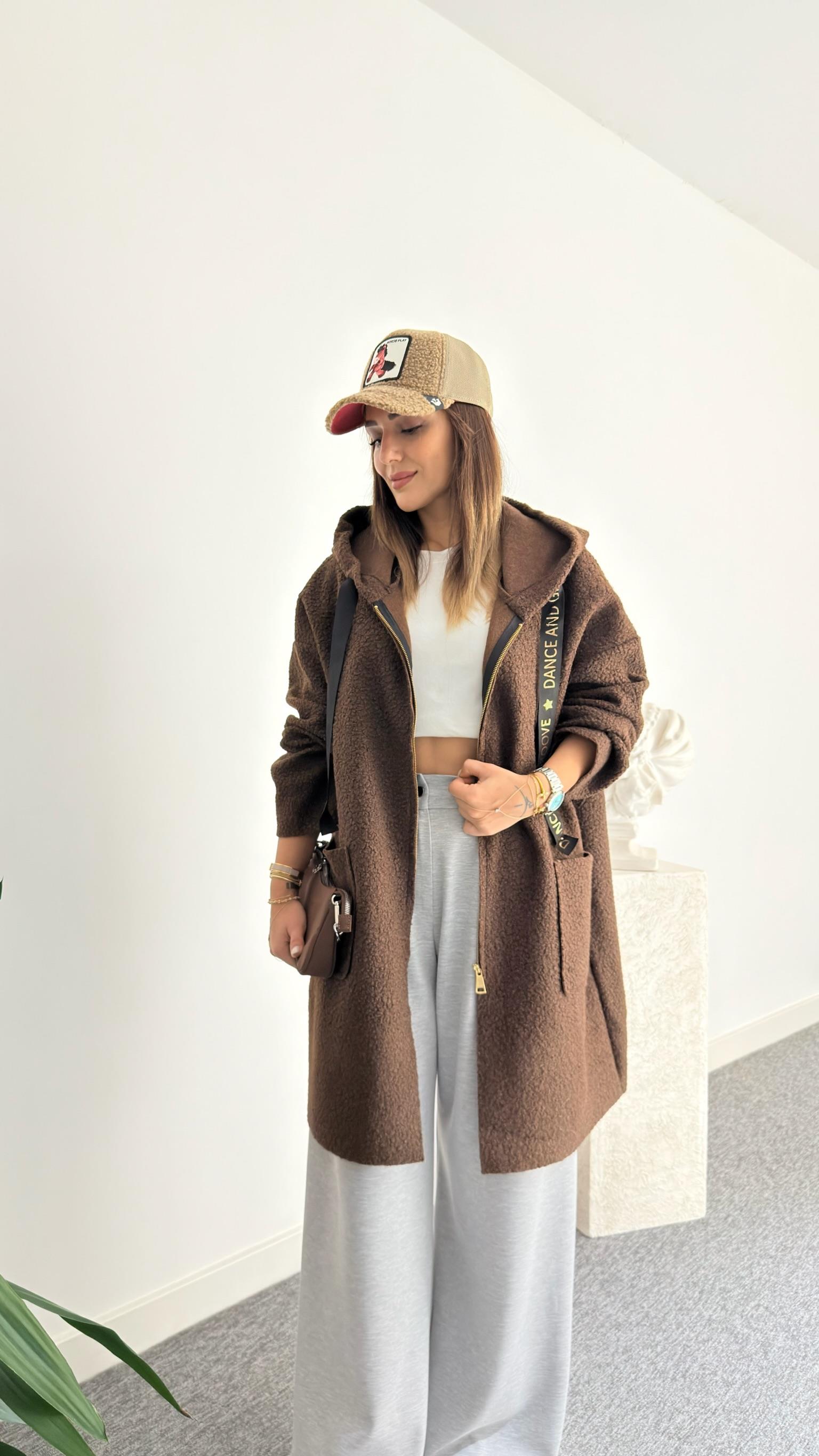 Kahve Arma Gold Detaylı Buklet Kaban