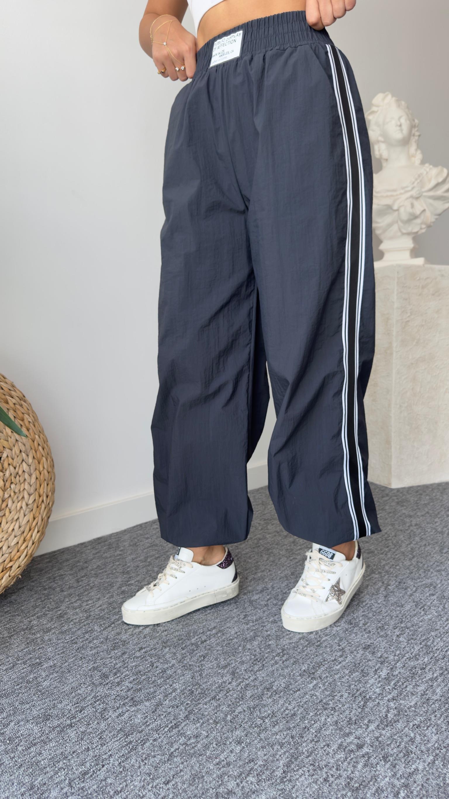 Paça Stoperli Şeritli Paraşüt Pantolon