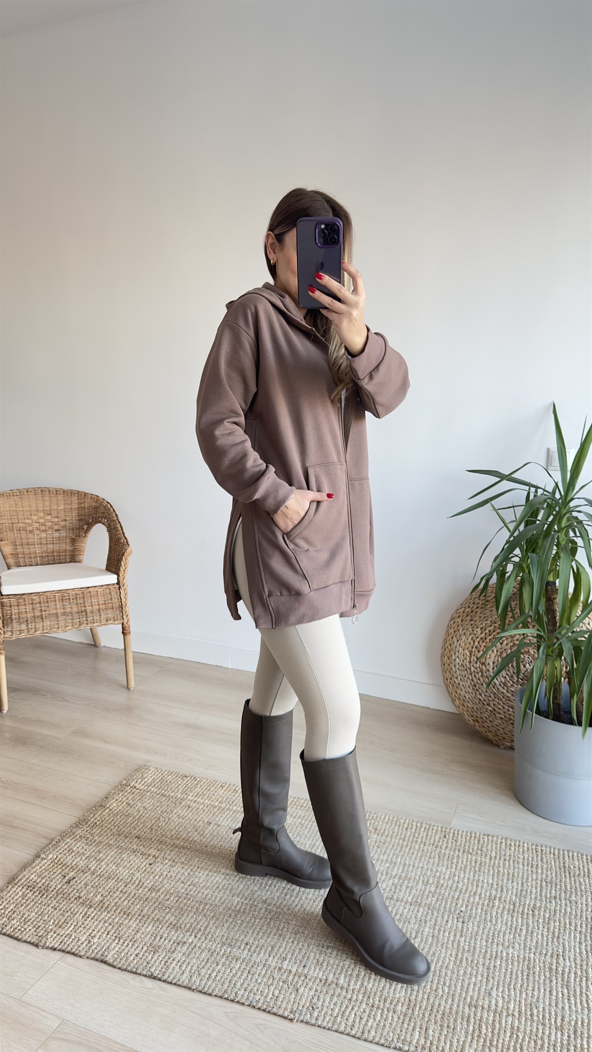 Şardonlu Yanları Yırtmaçlı Kahve Sweatshirt