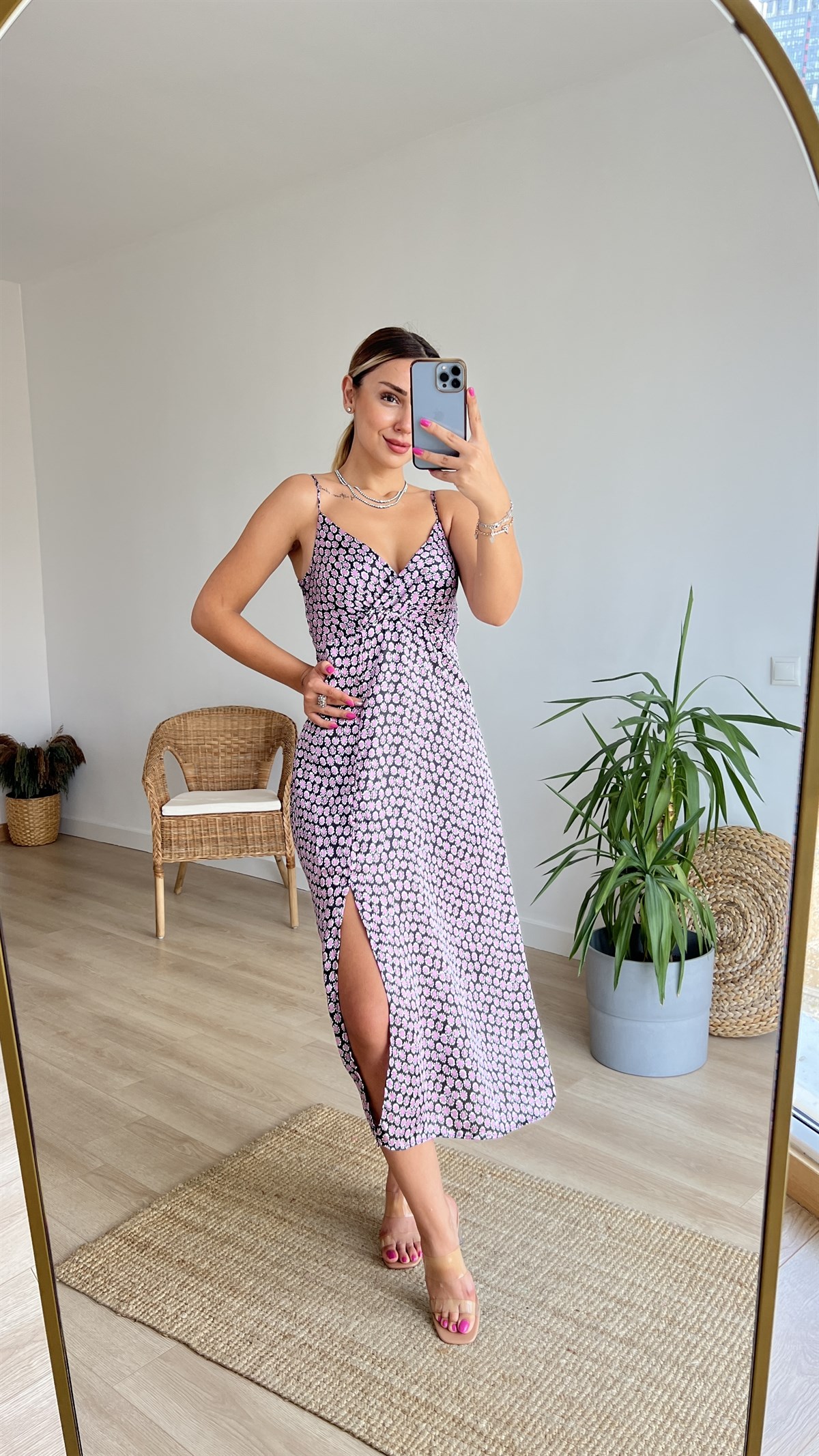 Zara Model Askılı Saten Elbise