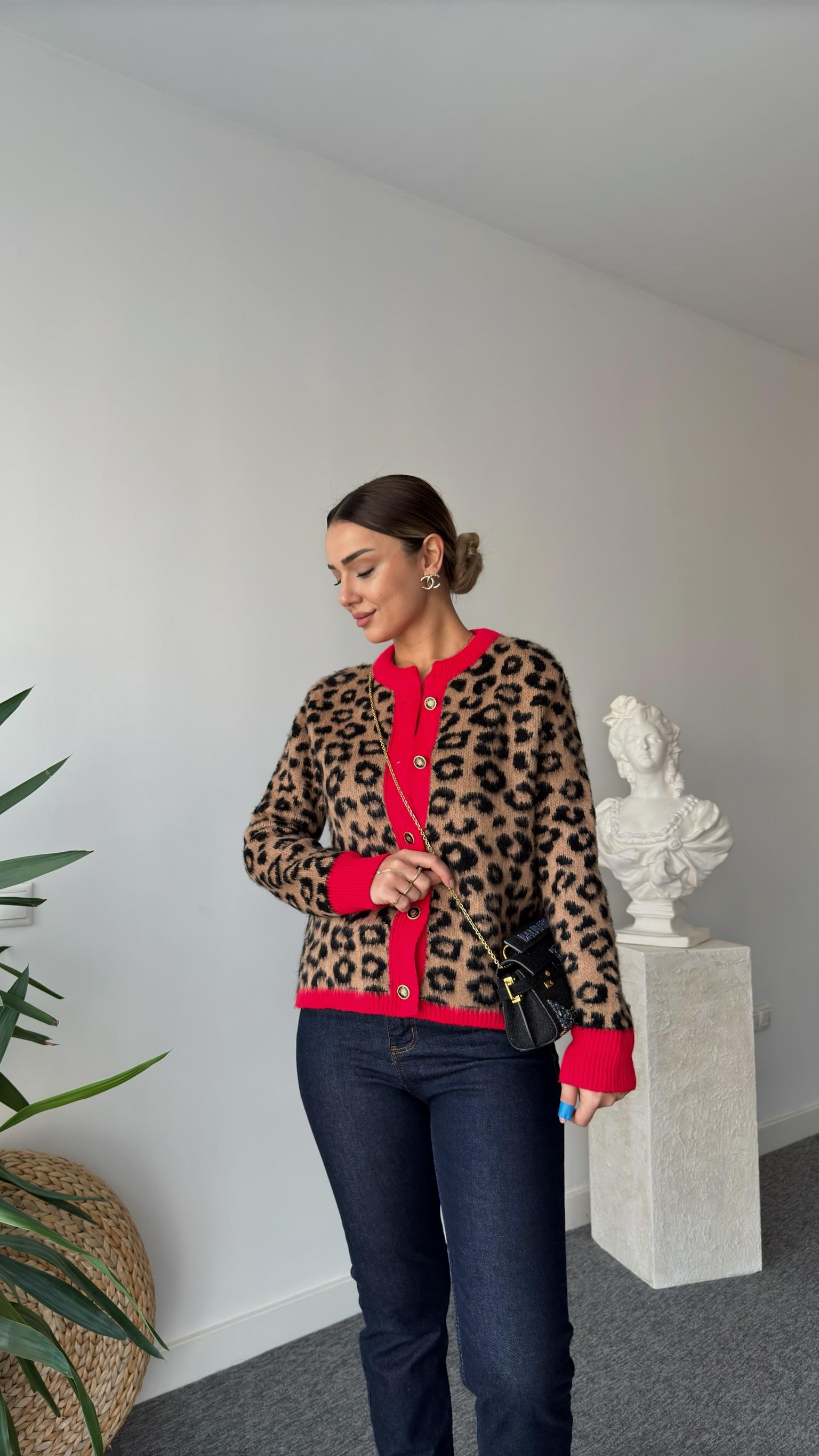 Mateo Kırmızı Şeritli Leopar Hırka