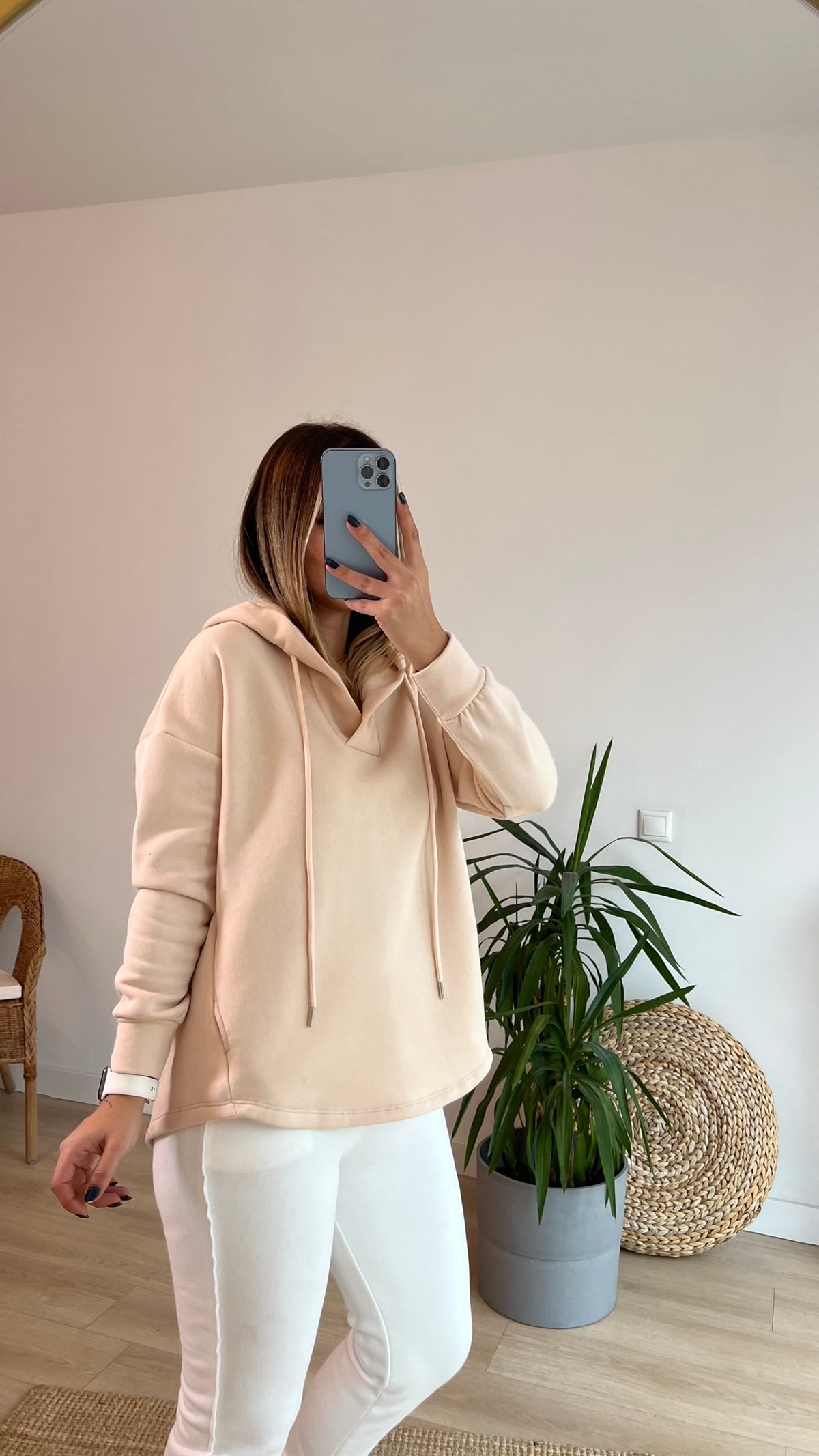  Kapüşonlu Yaka Detay Bej Sweatshirt
