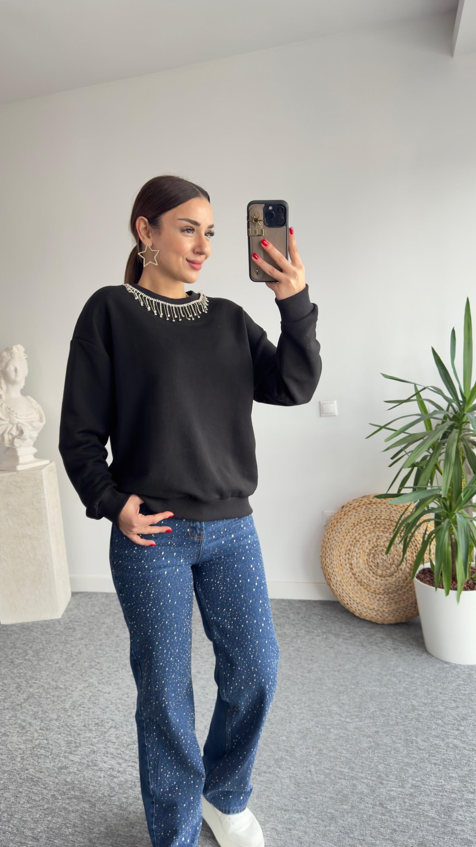 Gtip Yaka Taşlı Siyah Sweat