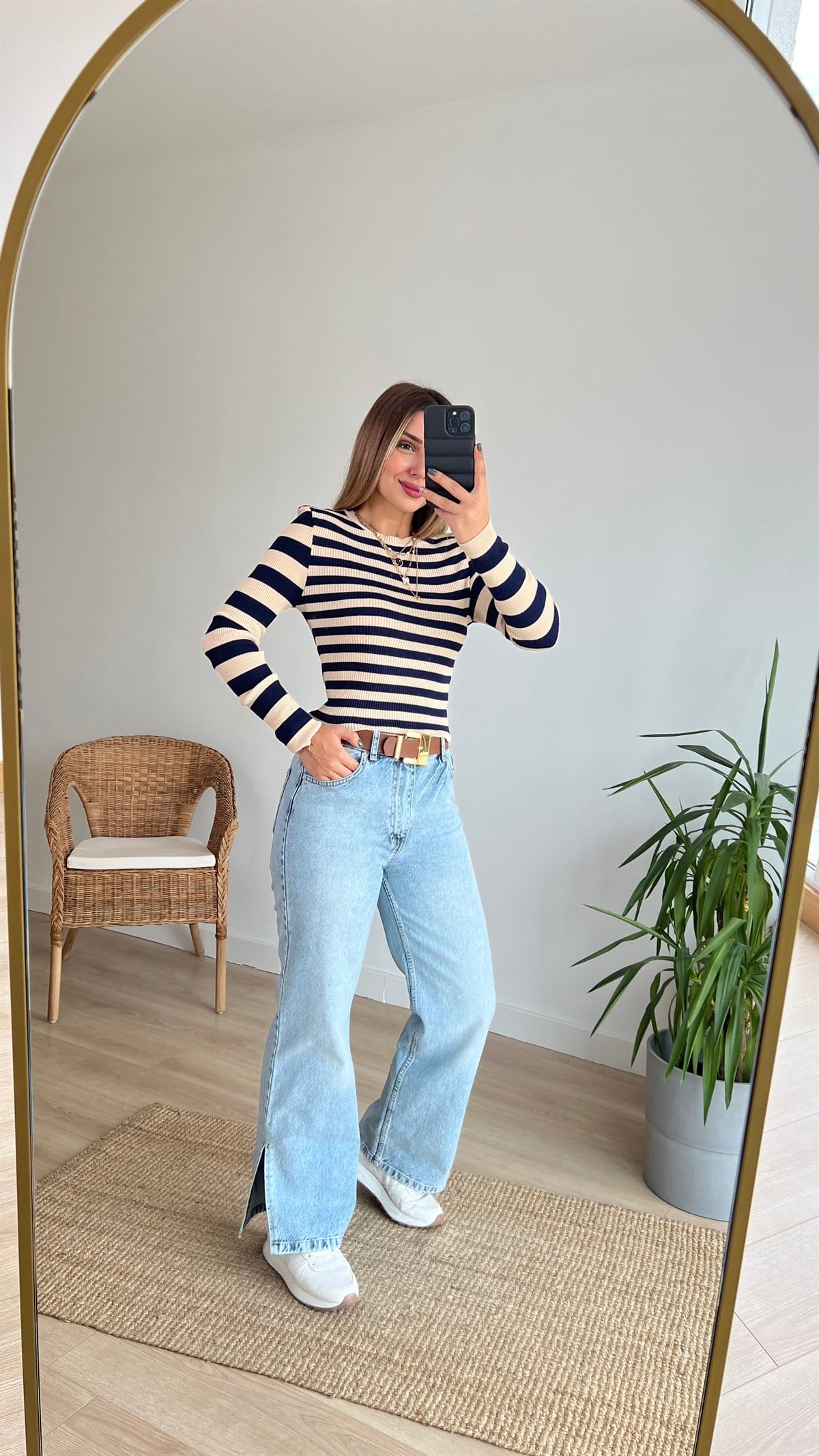 Laci Bej Çizgili Orijinal Triko