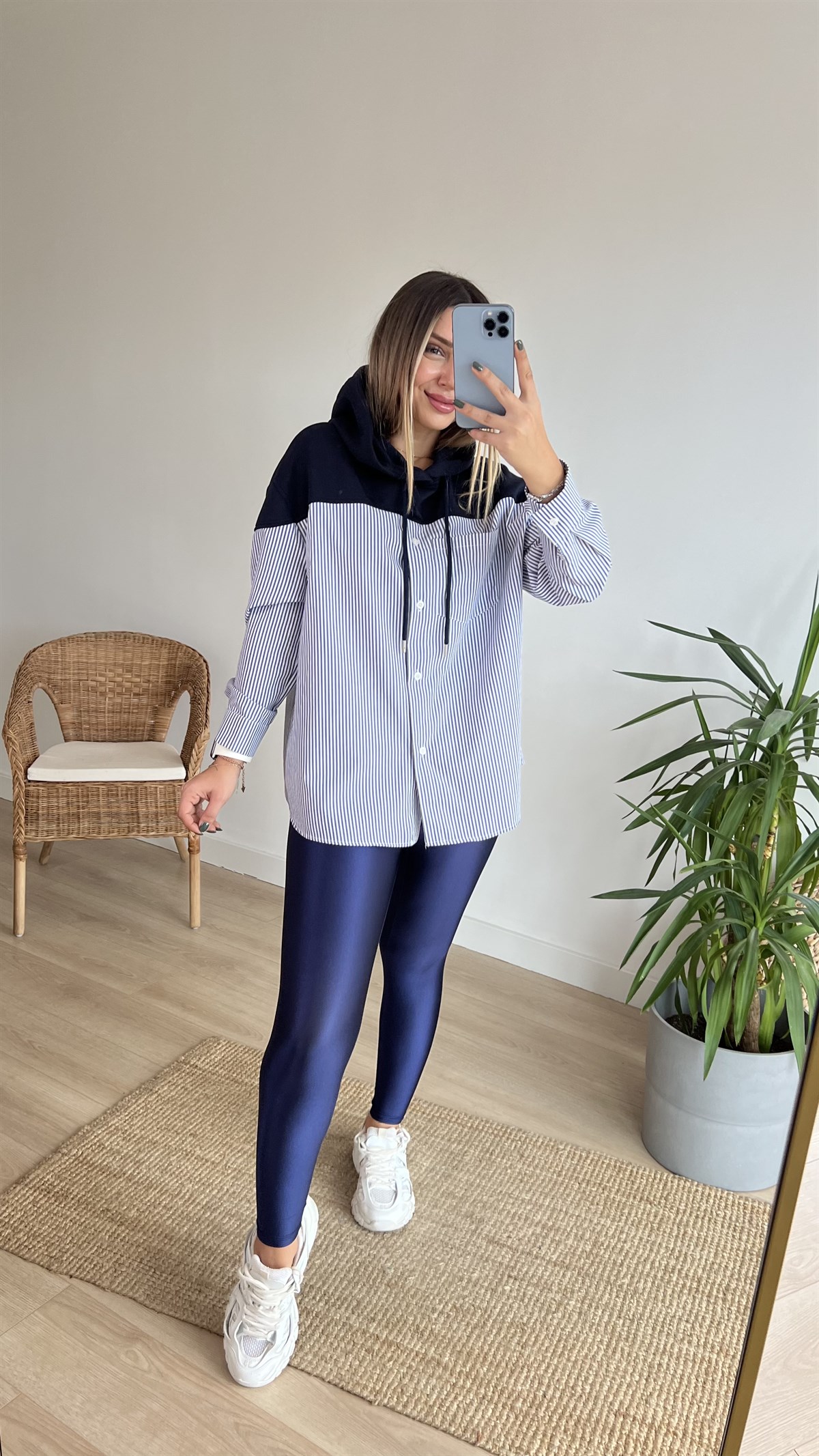 Lacivert  Gömlek Detaylı Sweatshirt 