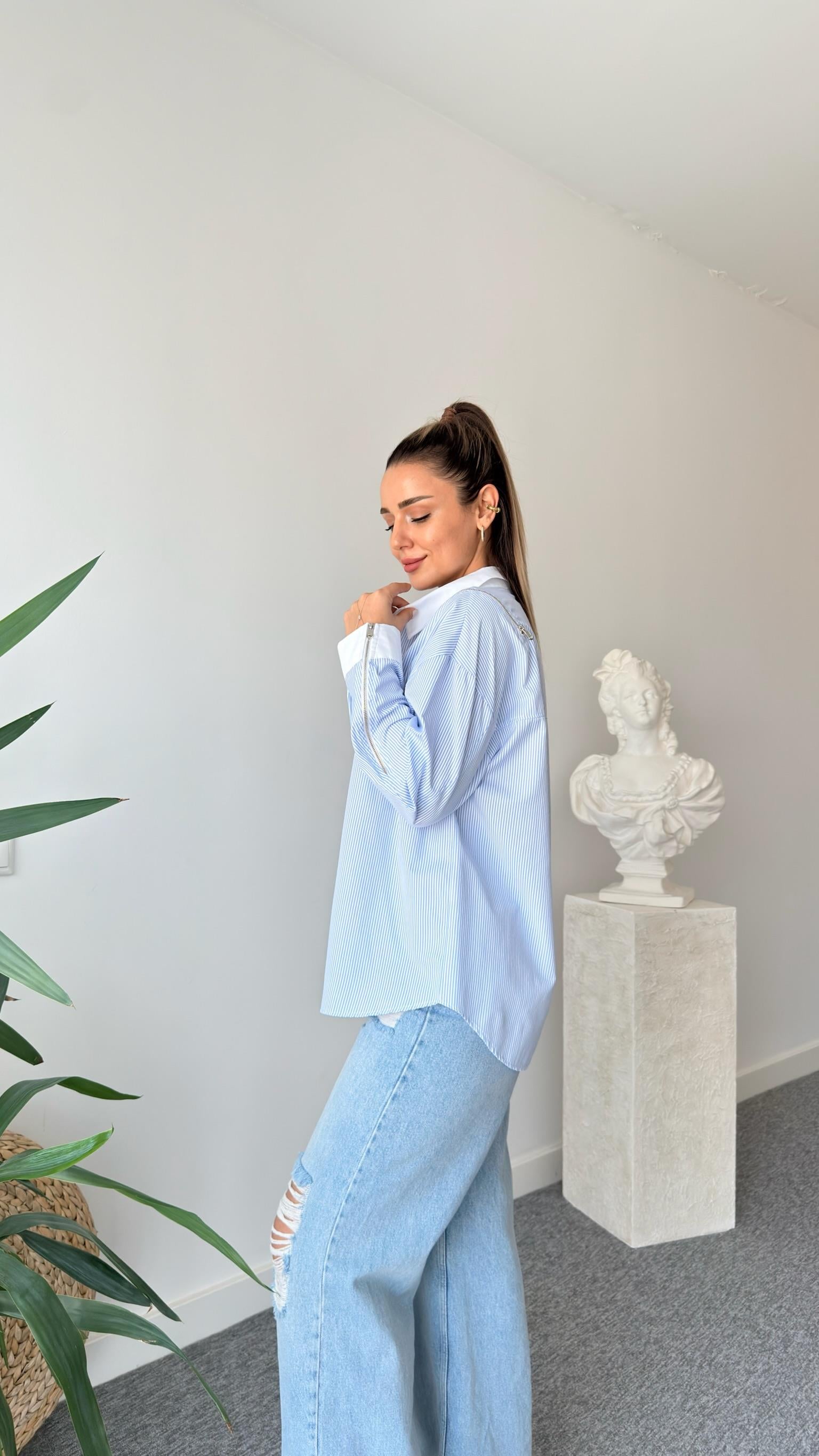 Fermuar Detaylı Çizgili Gömlek