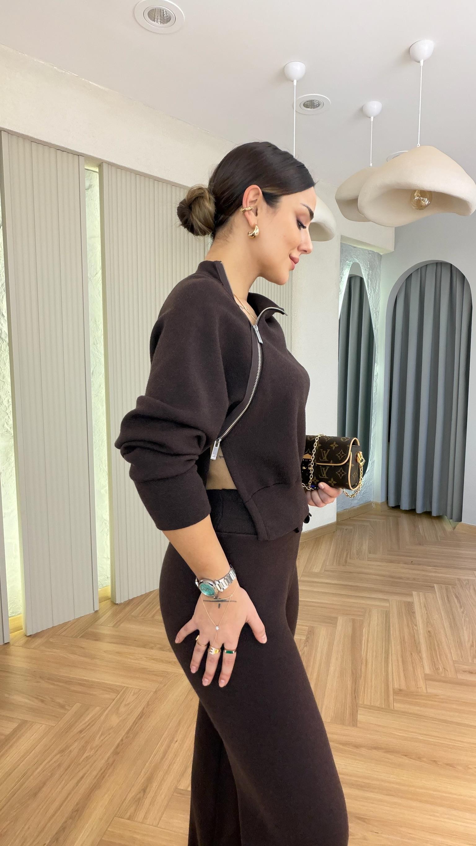 Kahve Delma Premium Fermuar Detaylı Takım