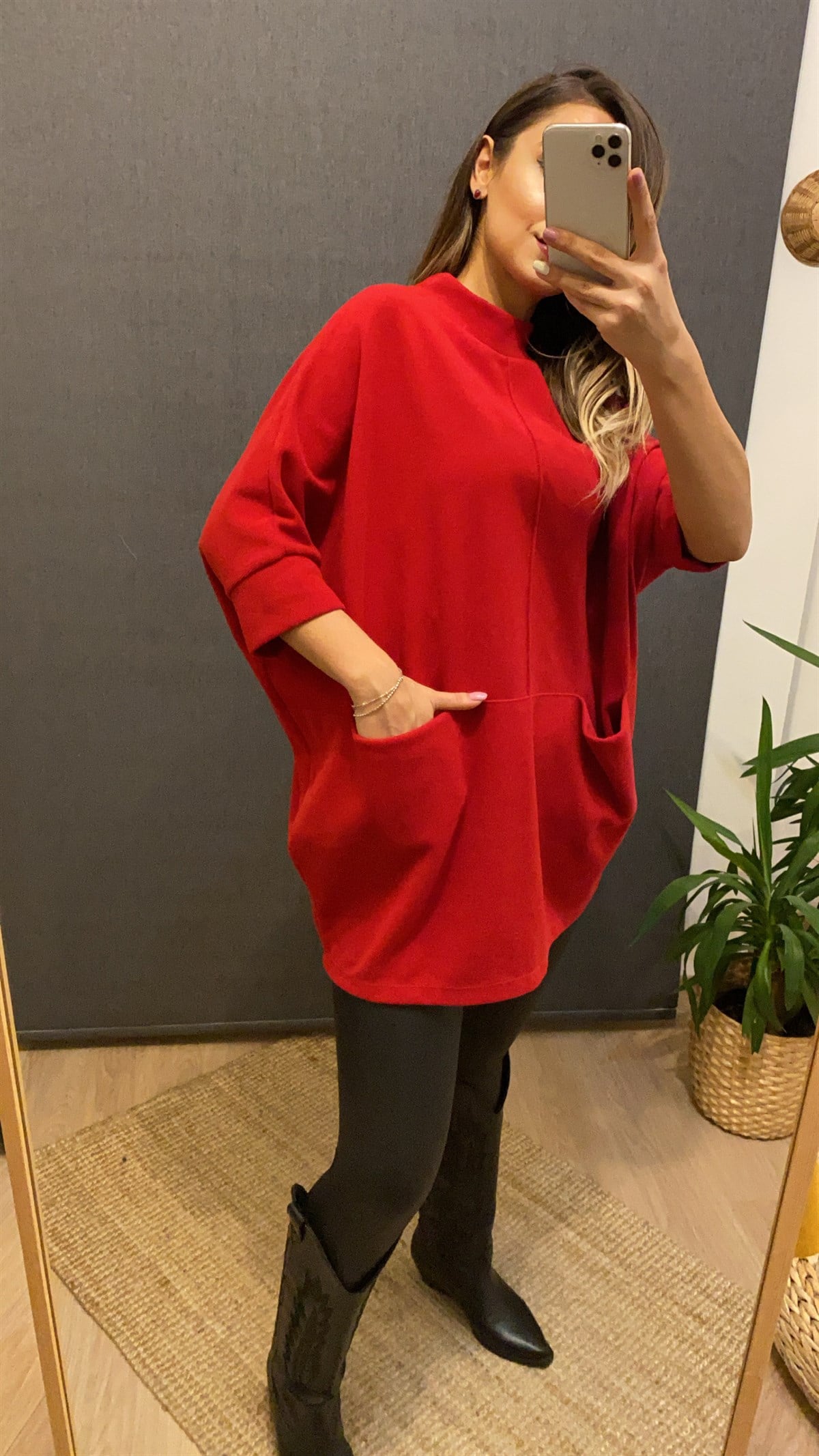 Önden Cepli  Oversize Kırmızı Tunik