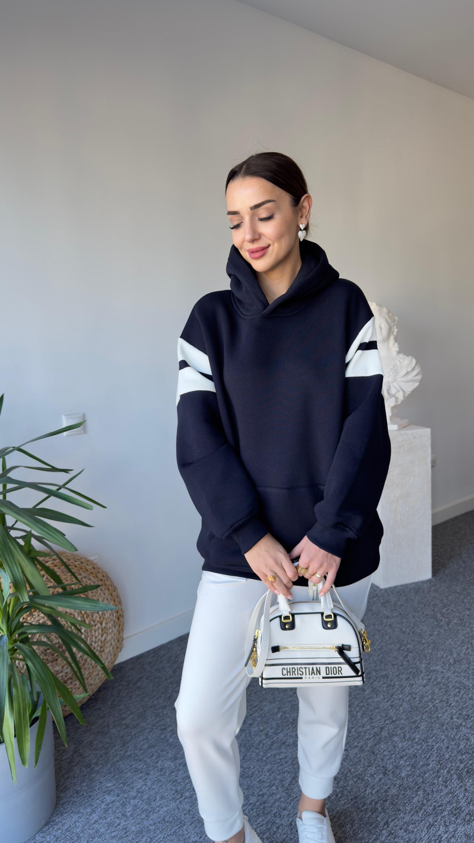 Kolu Beyaz Triko Detay Kapüşonlu Sweatshirt