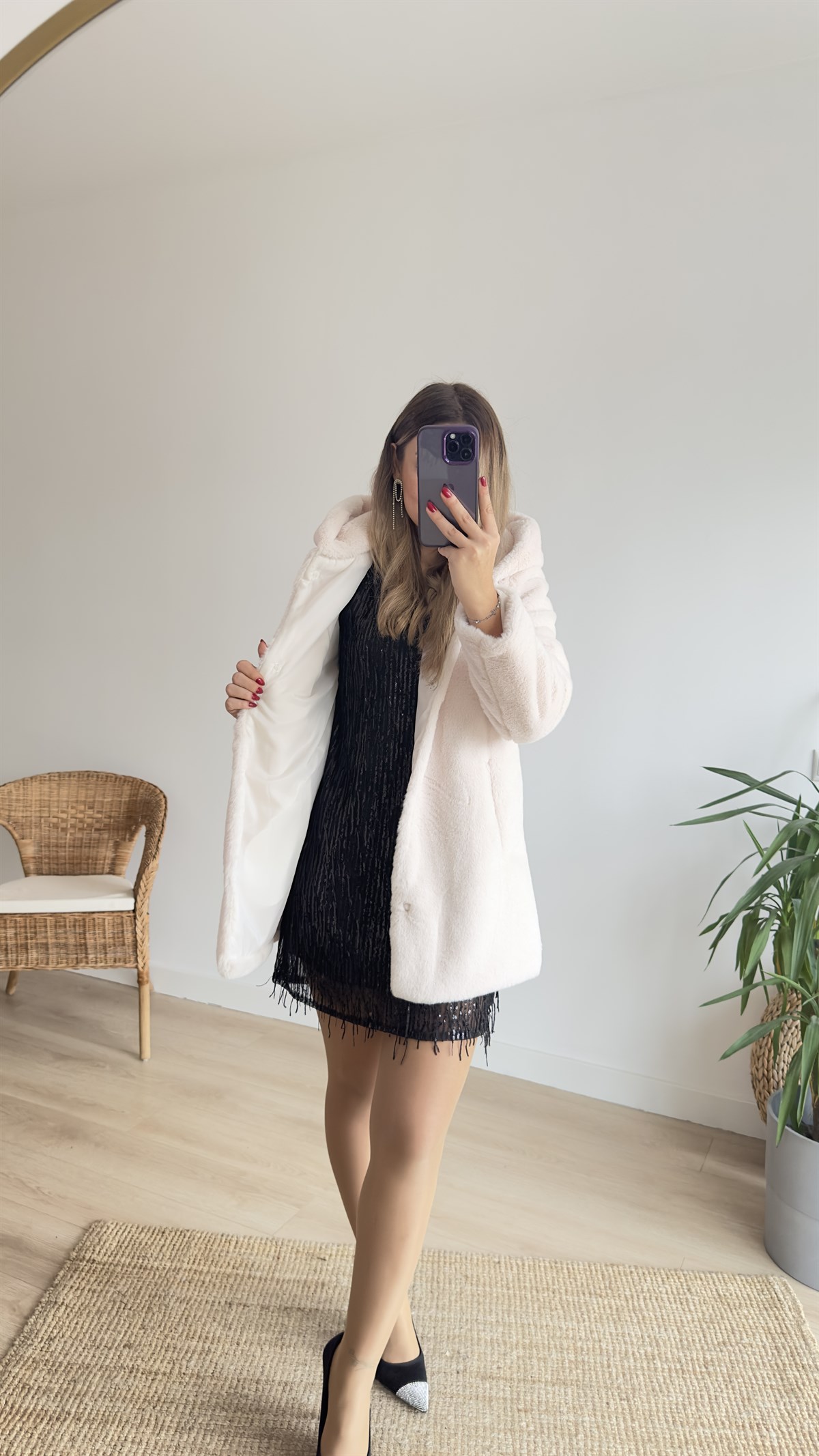 Premıum Kapüşonlu Ekru Peluş Mont