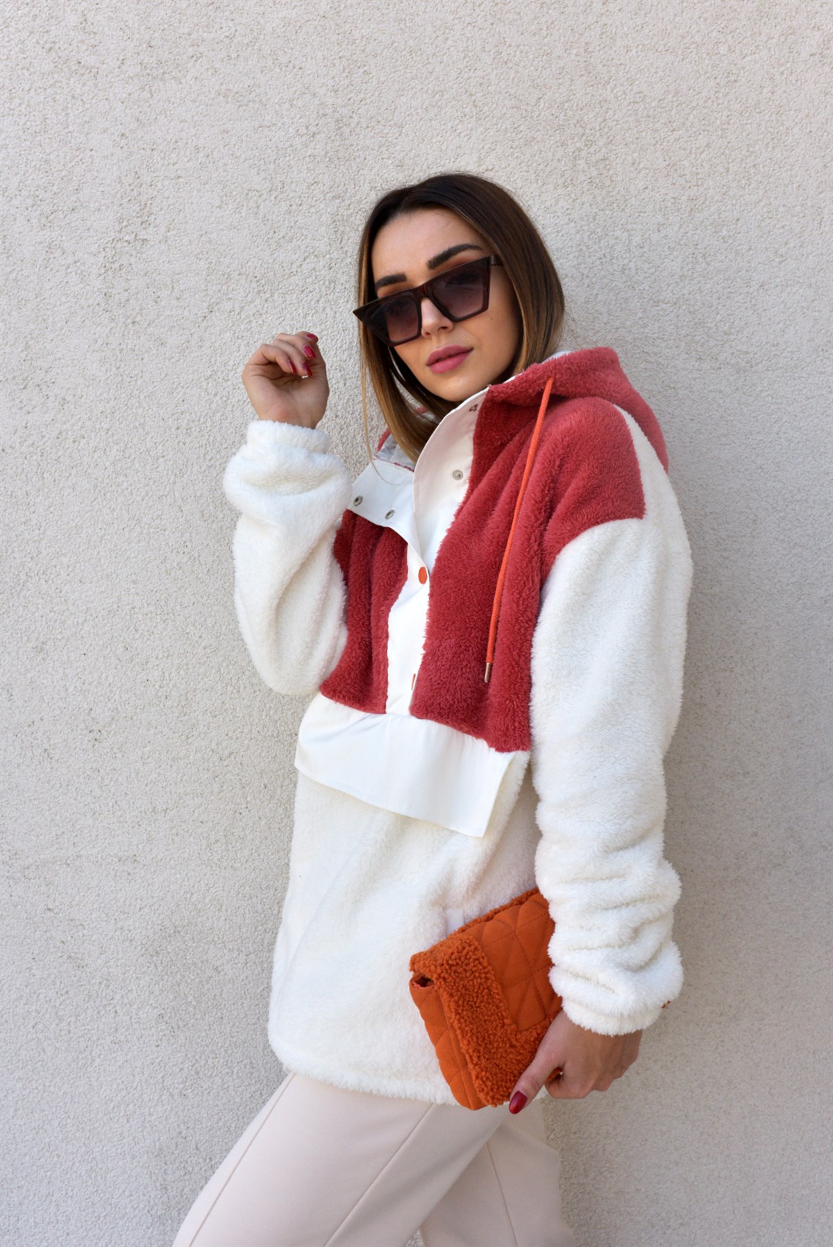 Kanguru Cep Detaylı Kapüşonlu Polar Sweatshirt