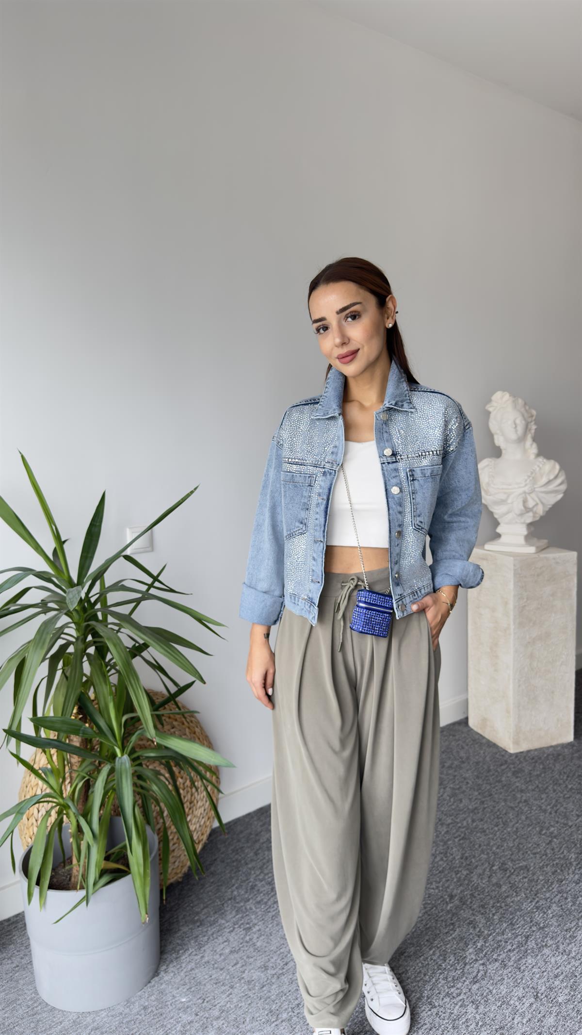 Bend Taş Detaylı Jean Ceket