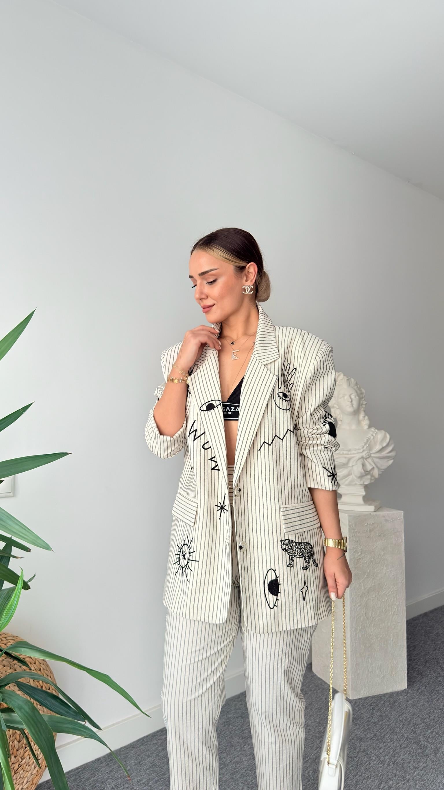 Jansen Nakış Detaylı Çizgili Blazer Ceket