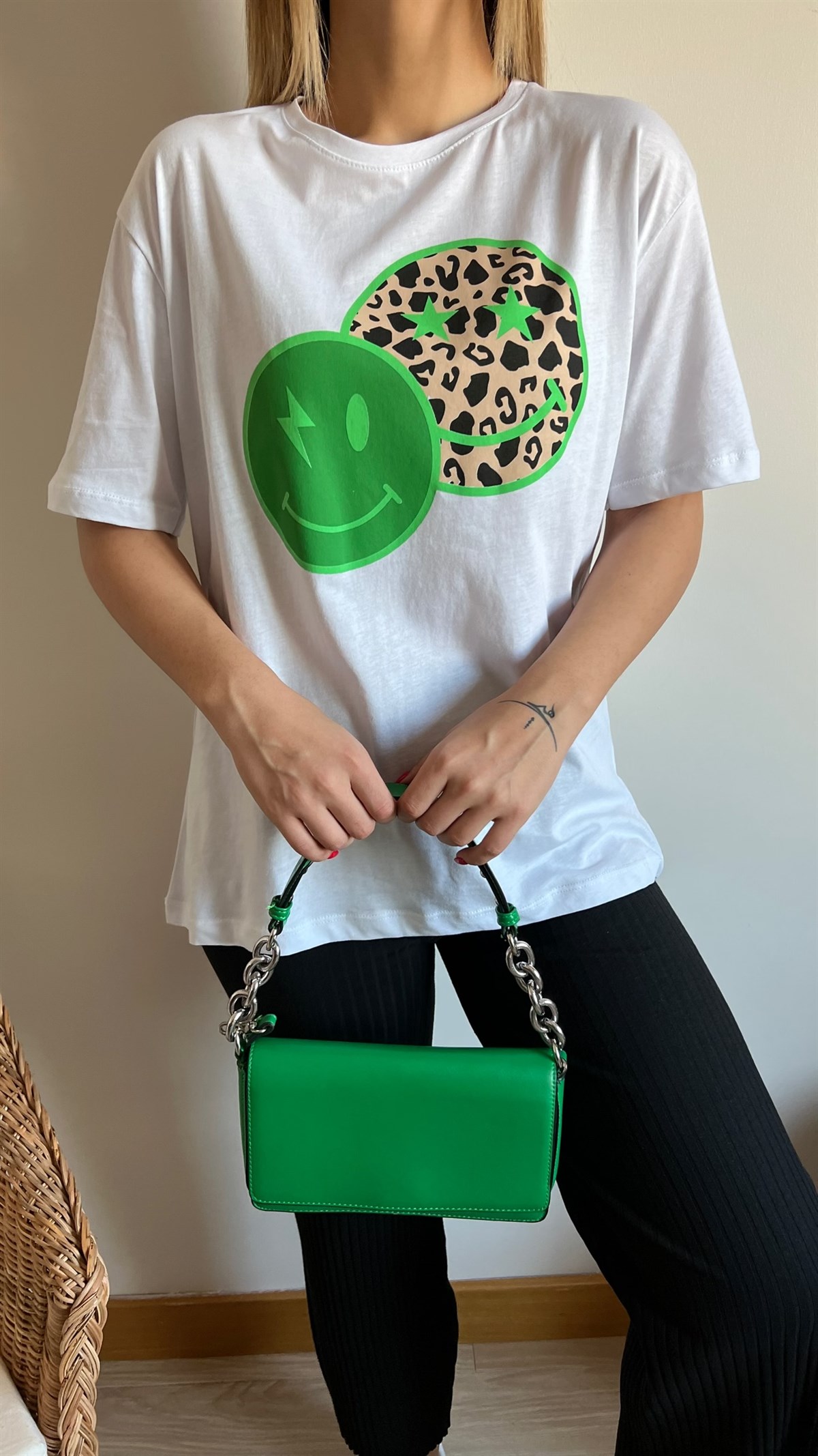 Yeşil Beyaz Leopar Baskı Tshirt