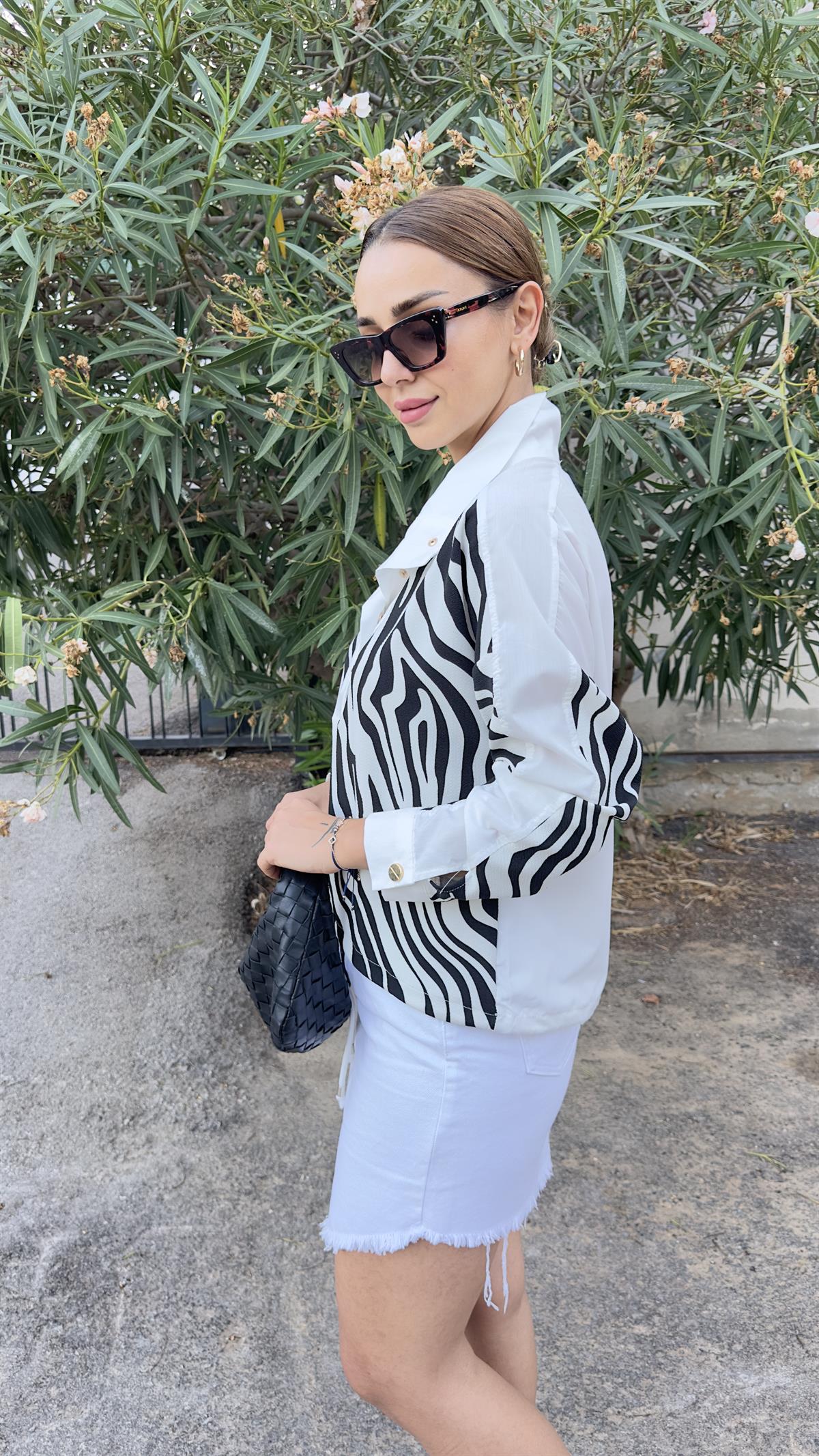 Gold Düğme Zebra Desenli Poplin Sweat