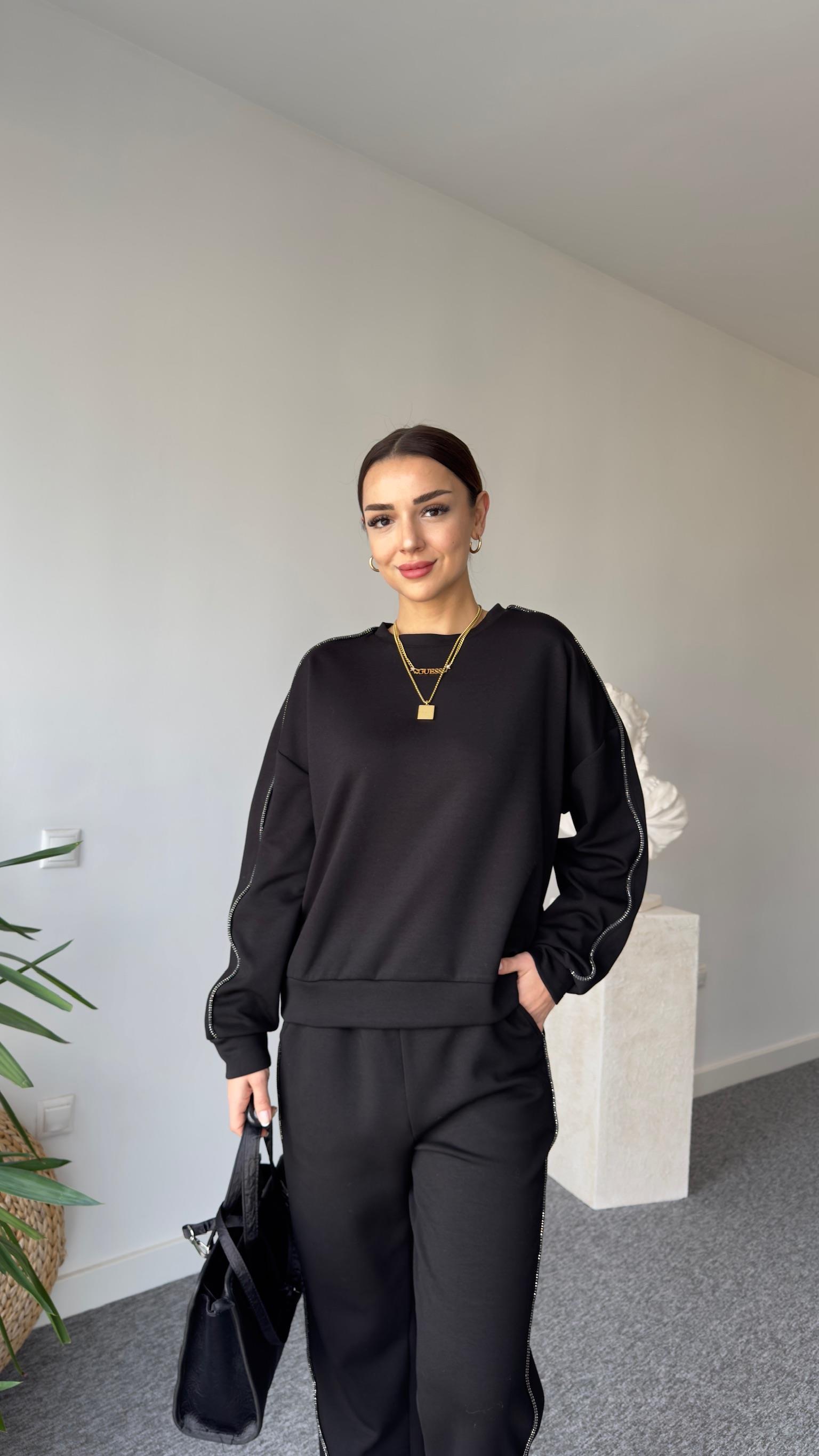 Taş Şerit Detaylı Siyah Modal Takım
