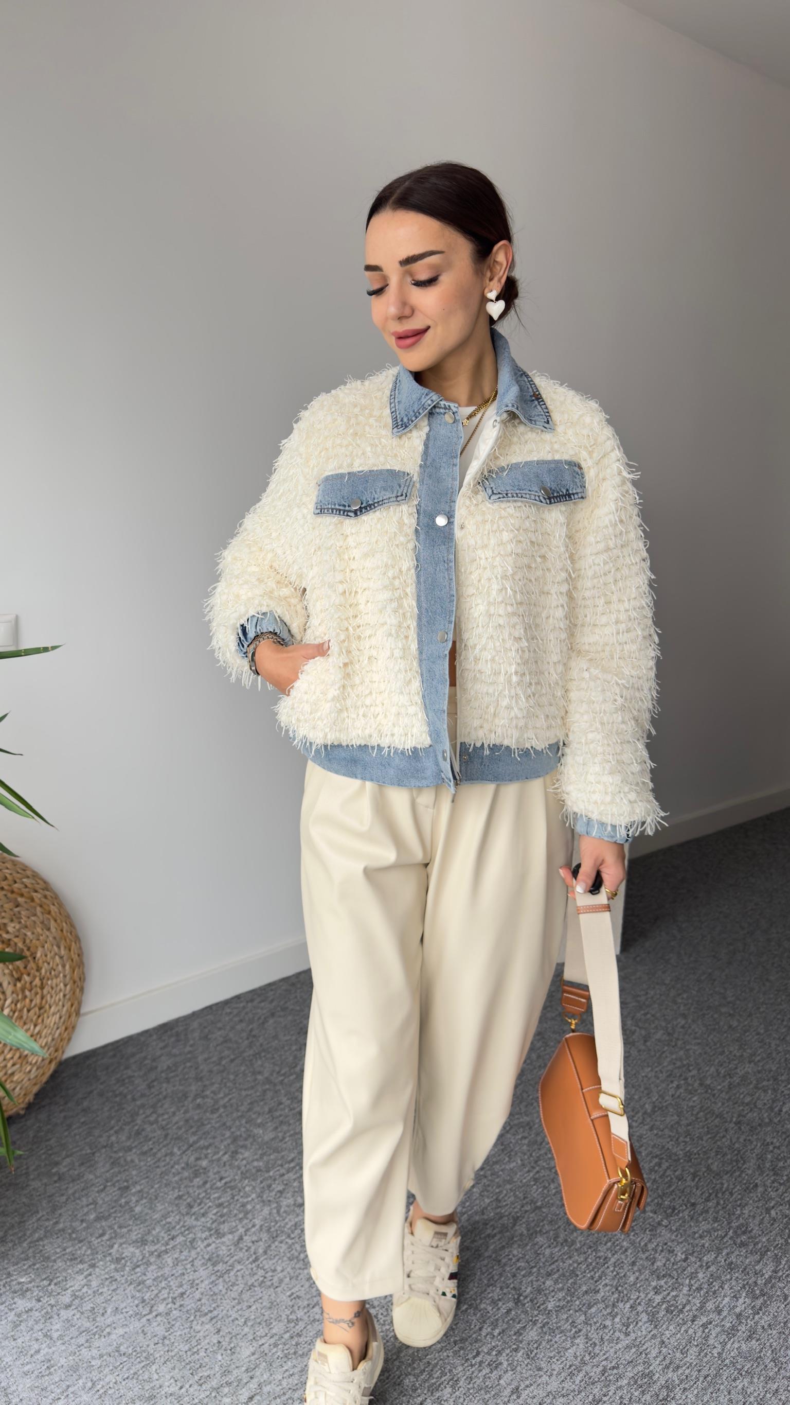 Kot Detay Saçaklı Peluş Ceket