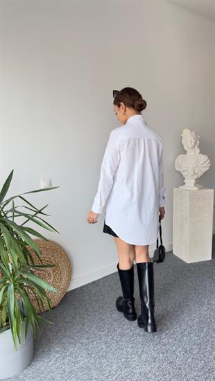 Cepli Beyaz Basic Gömlek