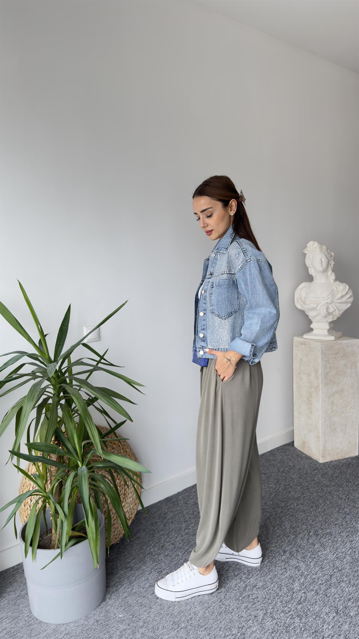 Bend Taş Detaylı Jean Ceket