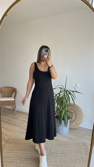 Dikiş Detaylı Kolsuz Siyah Basic Elbise