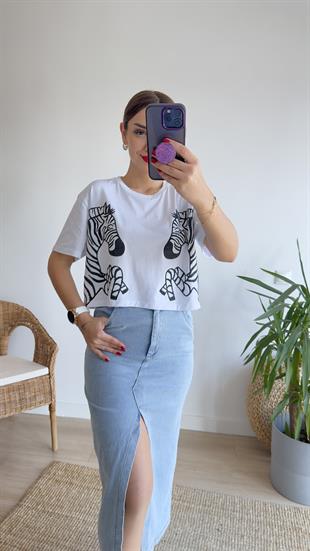 Zebra İşlemeli Beyaz Tshirt