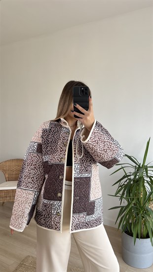 Leopar Desenli Mevsimlik Kapitone Mont