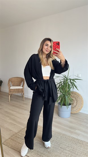 Kimonolu Siyah İkili Takım