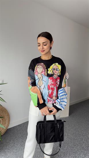 Renkli Kız Baskılı Siyah Sweatshirt