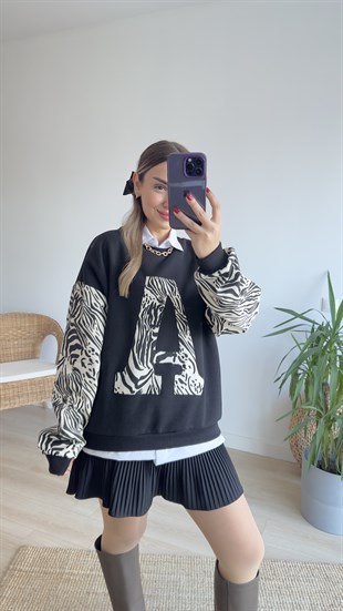 A Baskı Zebra Detaylı Siyah Sweat