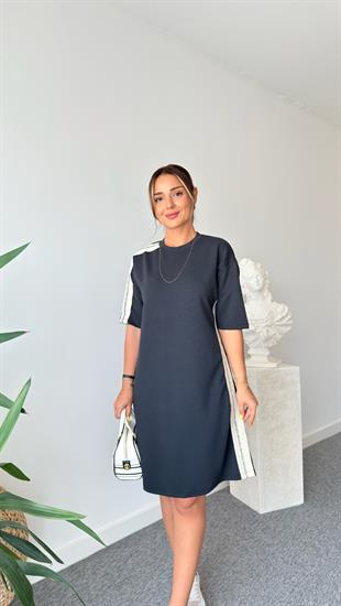 Bisiklet Yaka Şerit Detay Modal Elbise 