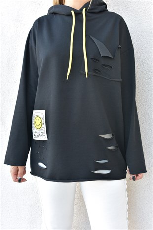 Kesik Detaylı Siyah Sweatshirt